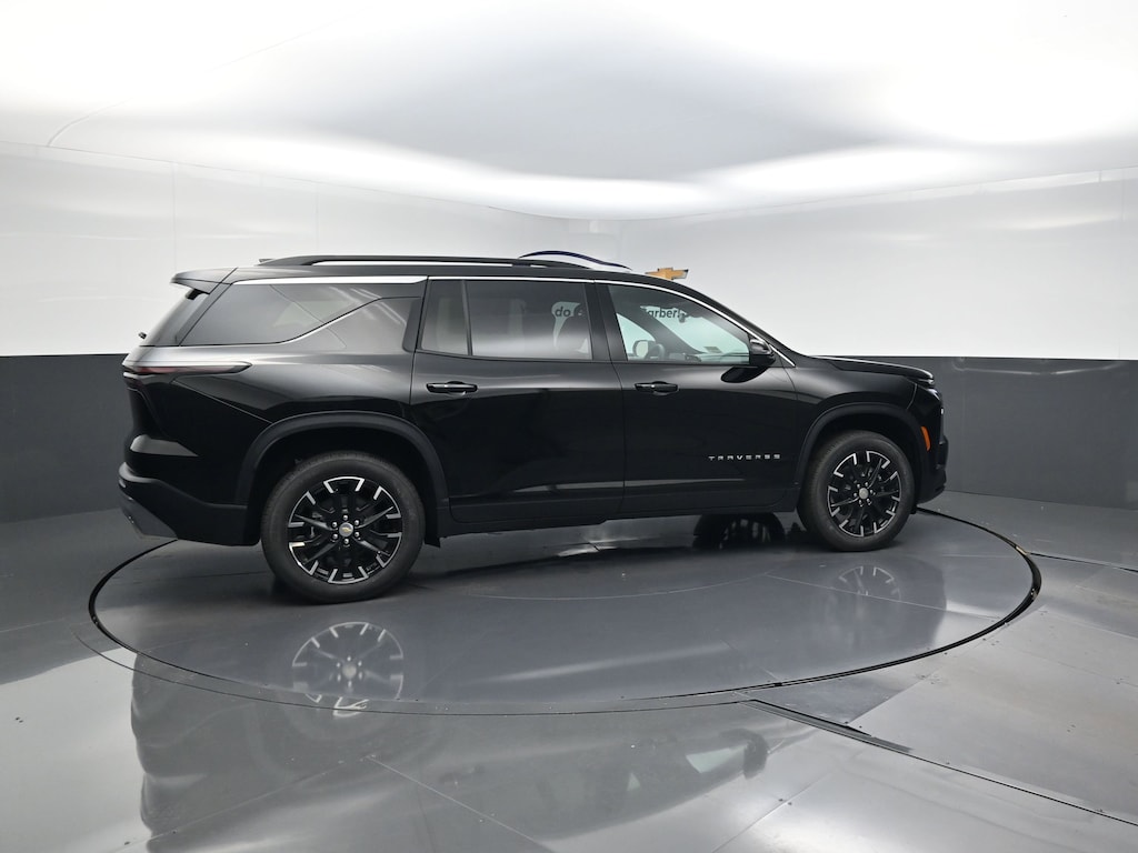New 2026 Chevrolet Traverse LT SUV