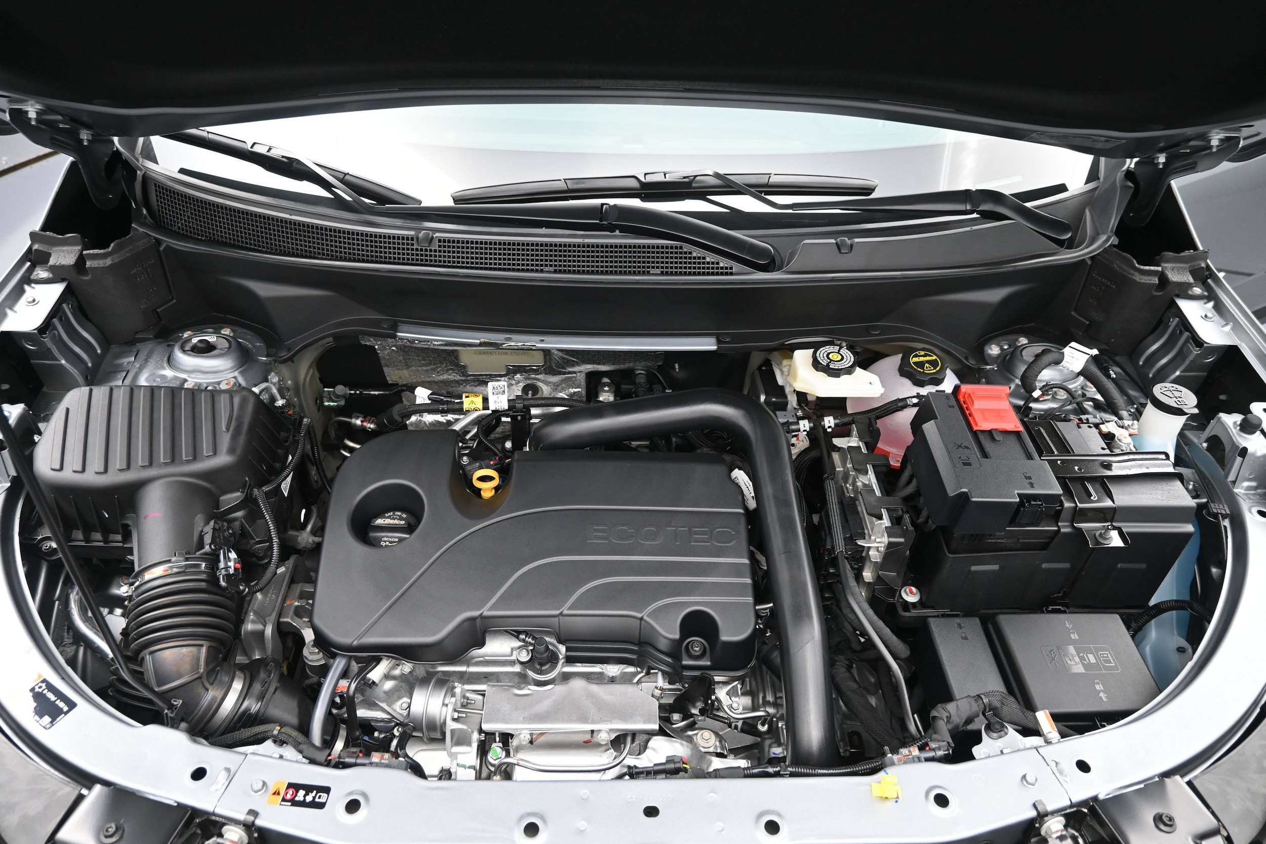 2027 Chevrolet Equinox LT - Photo 54