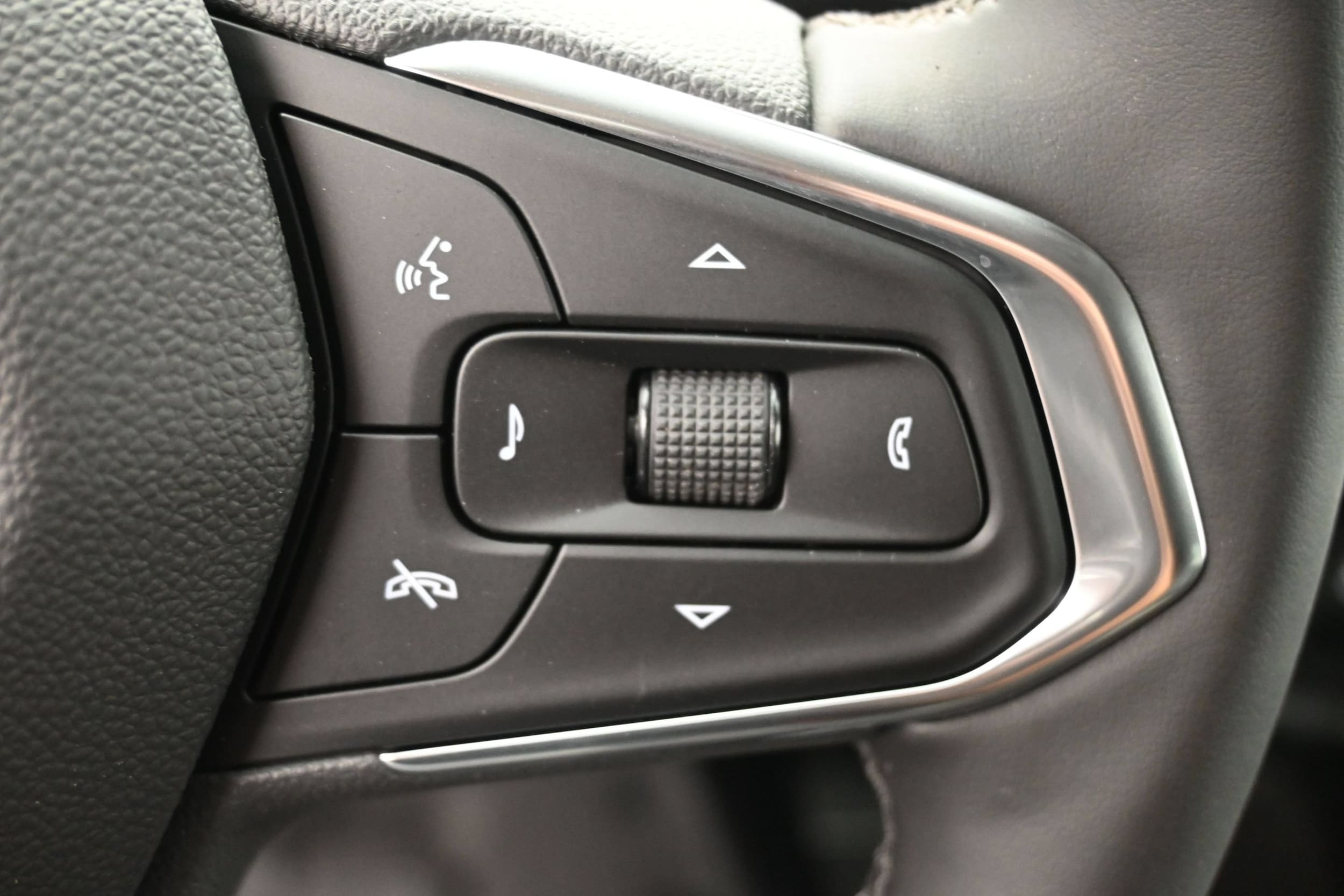 2026 Chevrolet Trax LT - Photo 28