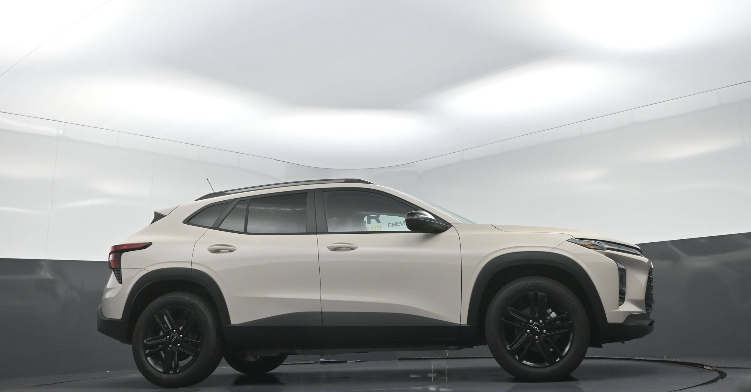 2026 Chevrolet Trax Activ - Photo 9
