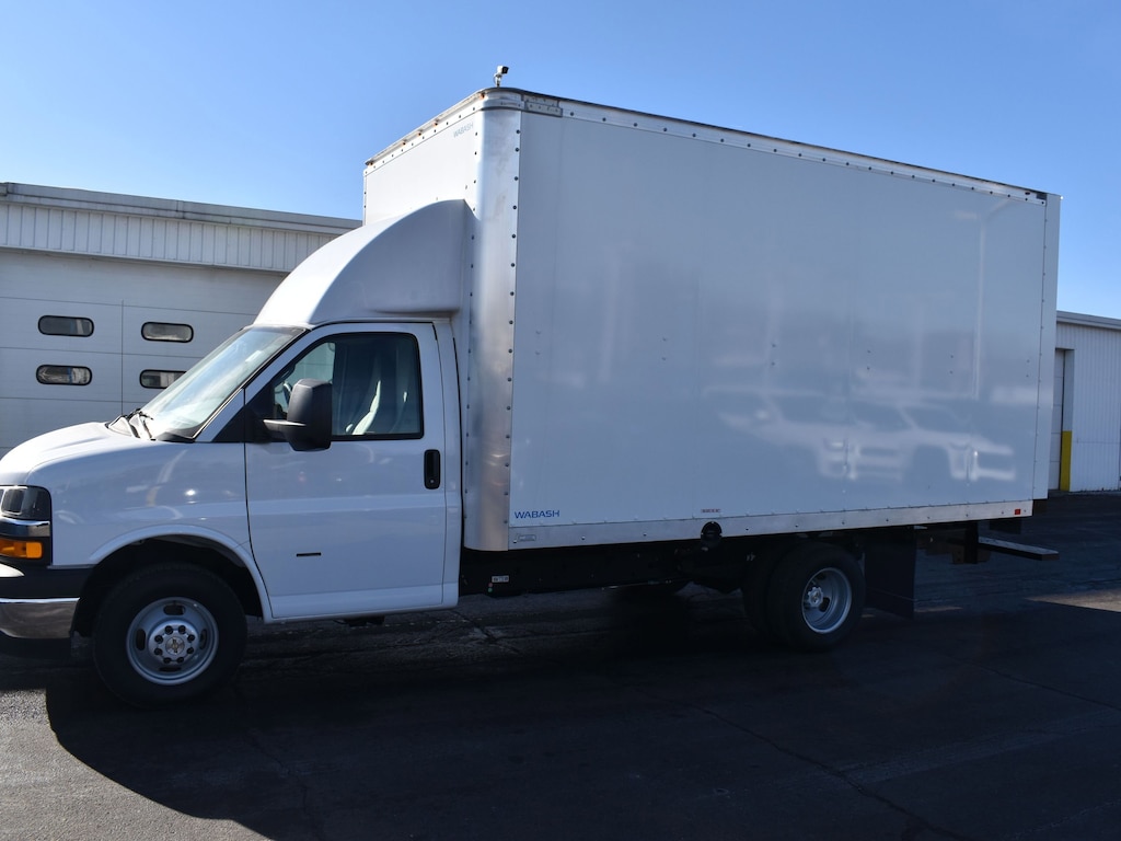 New 2024 Chevrolet Express Cutaway 3500 1WT Cutaway Van