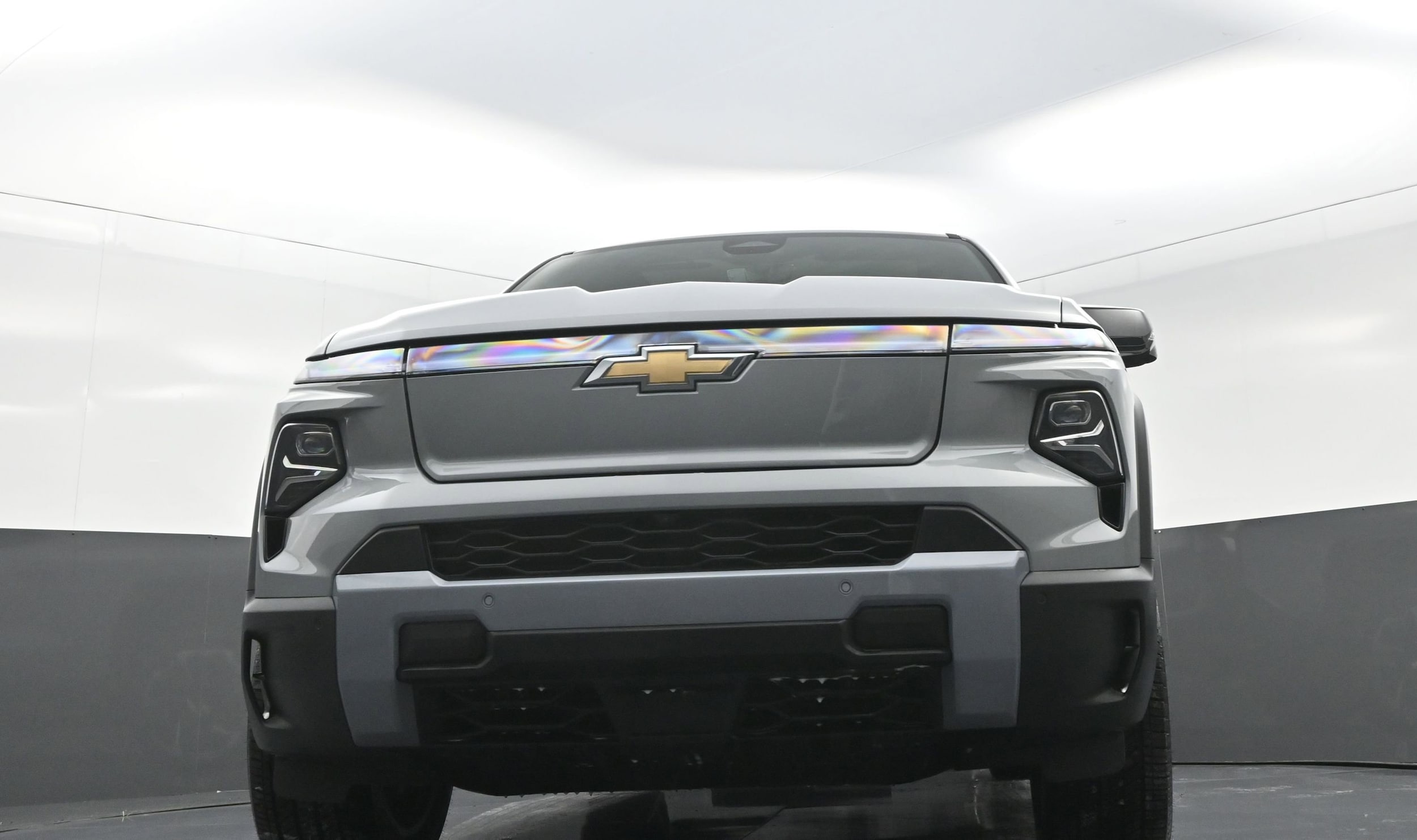 2026 Chevrolet Silverado EV LT - Photo 10