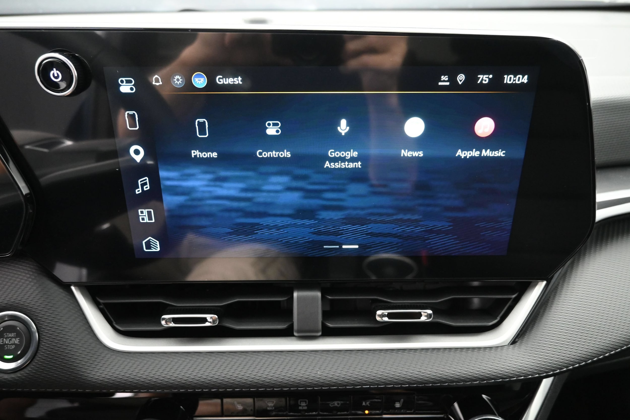 2027 Chevrolet Equinox LT - Photo 34