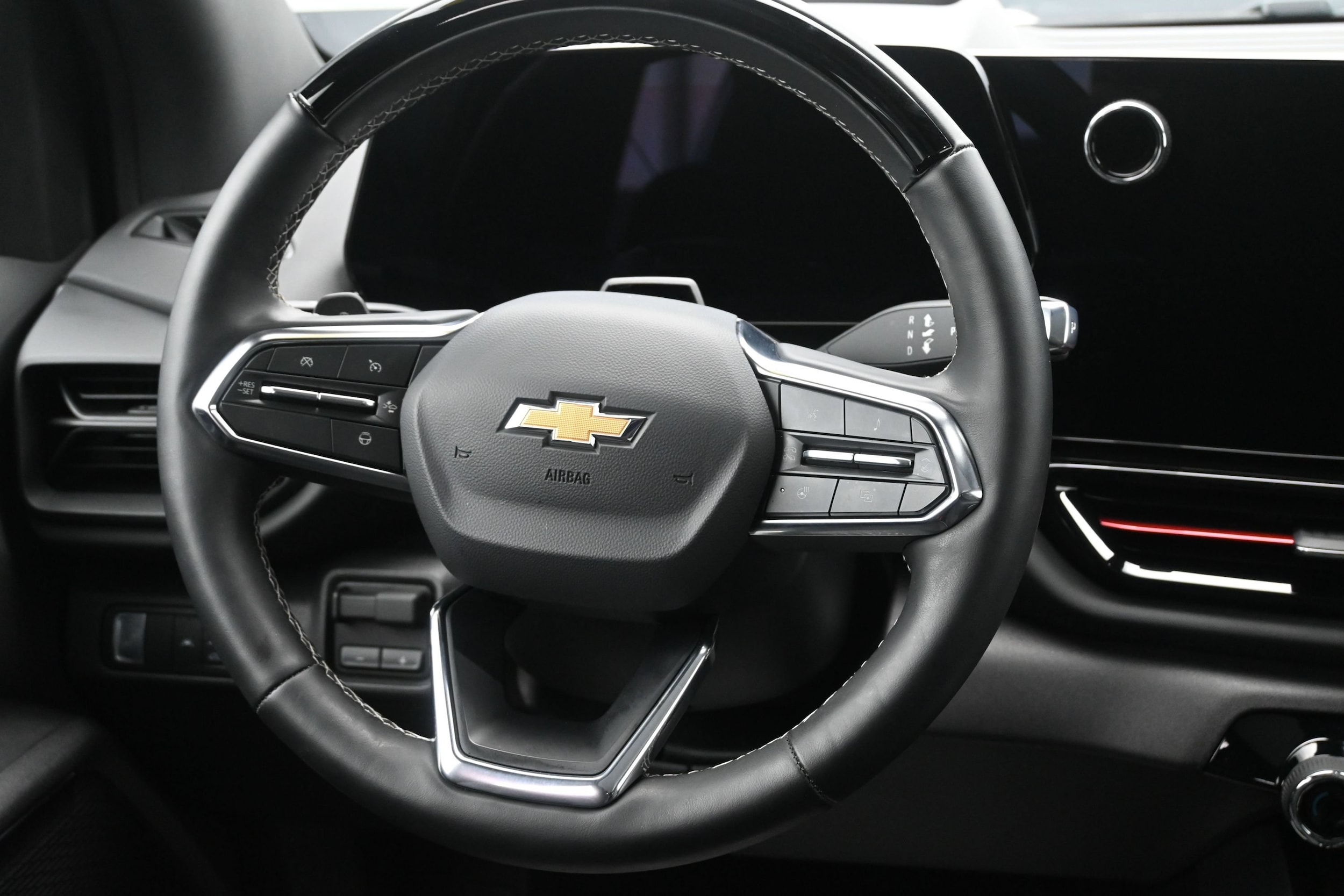2026 Chevrolet Silverado EV LT - Photo 17
