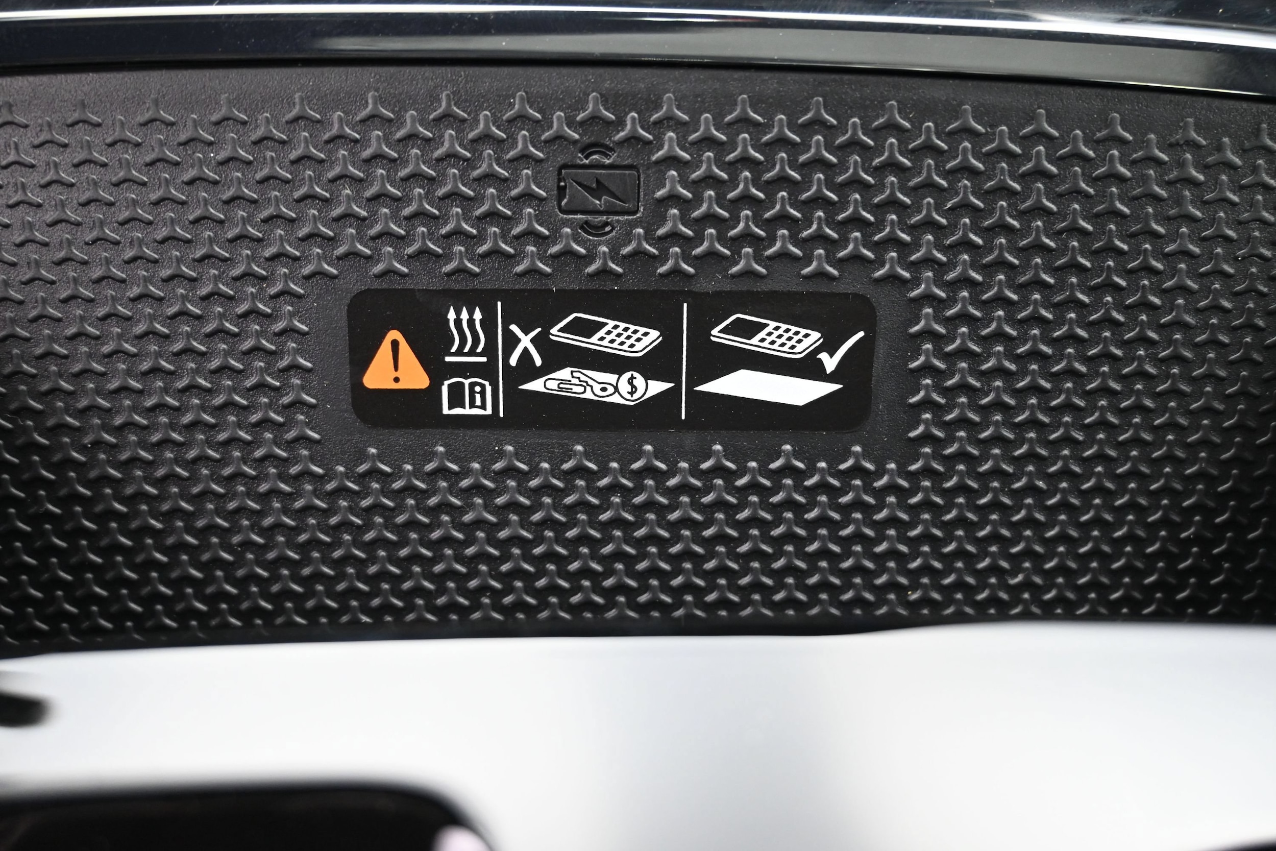 2027 Chevrolet Equinox RS - Photo 48