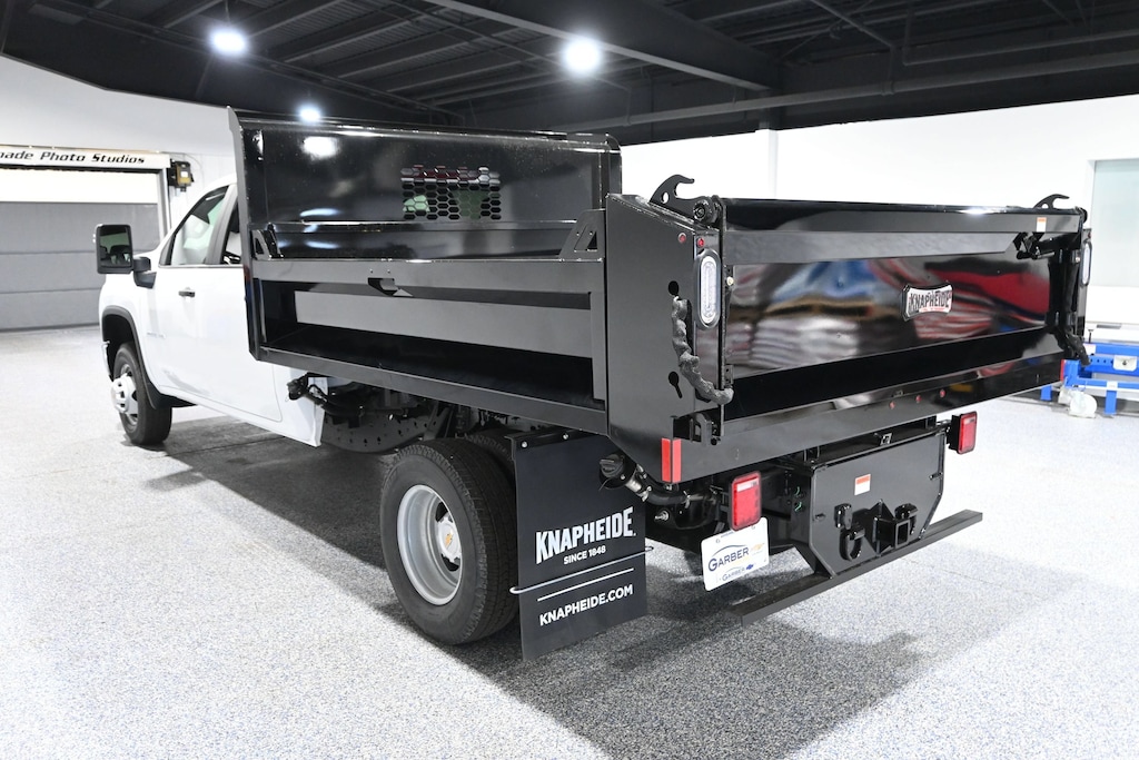 New 2026 Chevrolet Silverado 3500 HD Chassis Cab Work Truck Truck