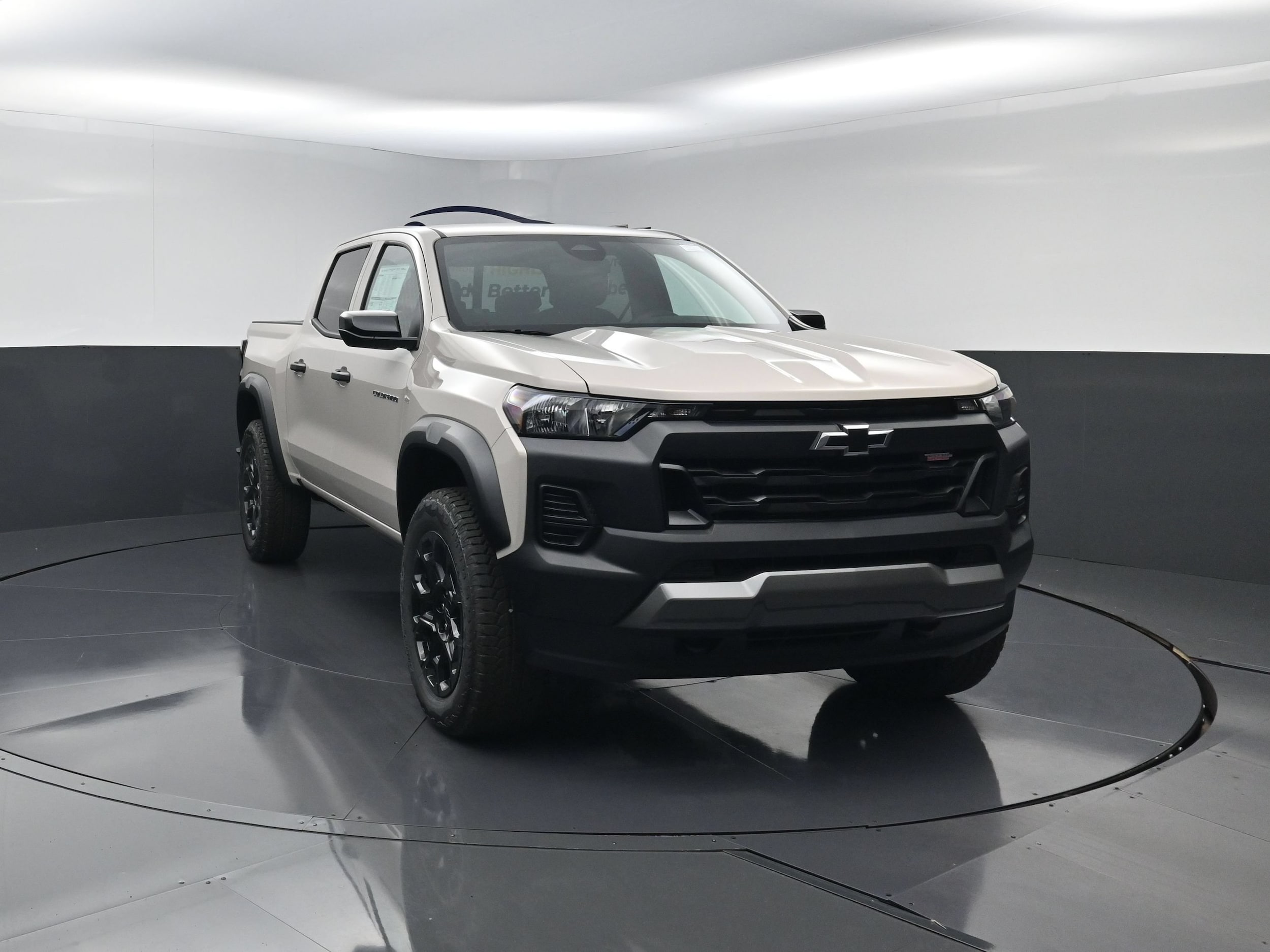 2026 Chevrolet Colorado Trail Boss - Photo 8