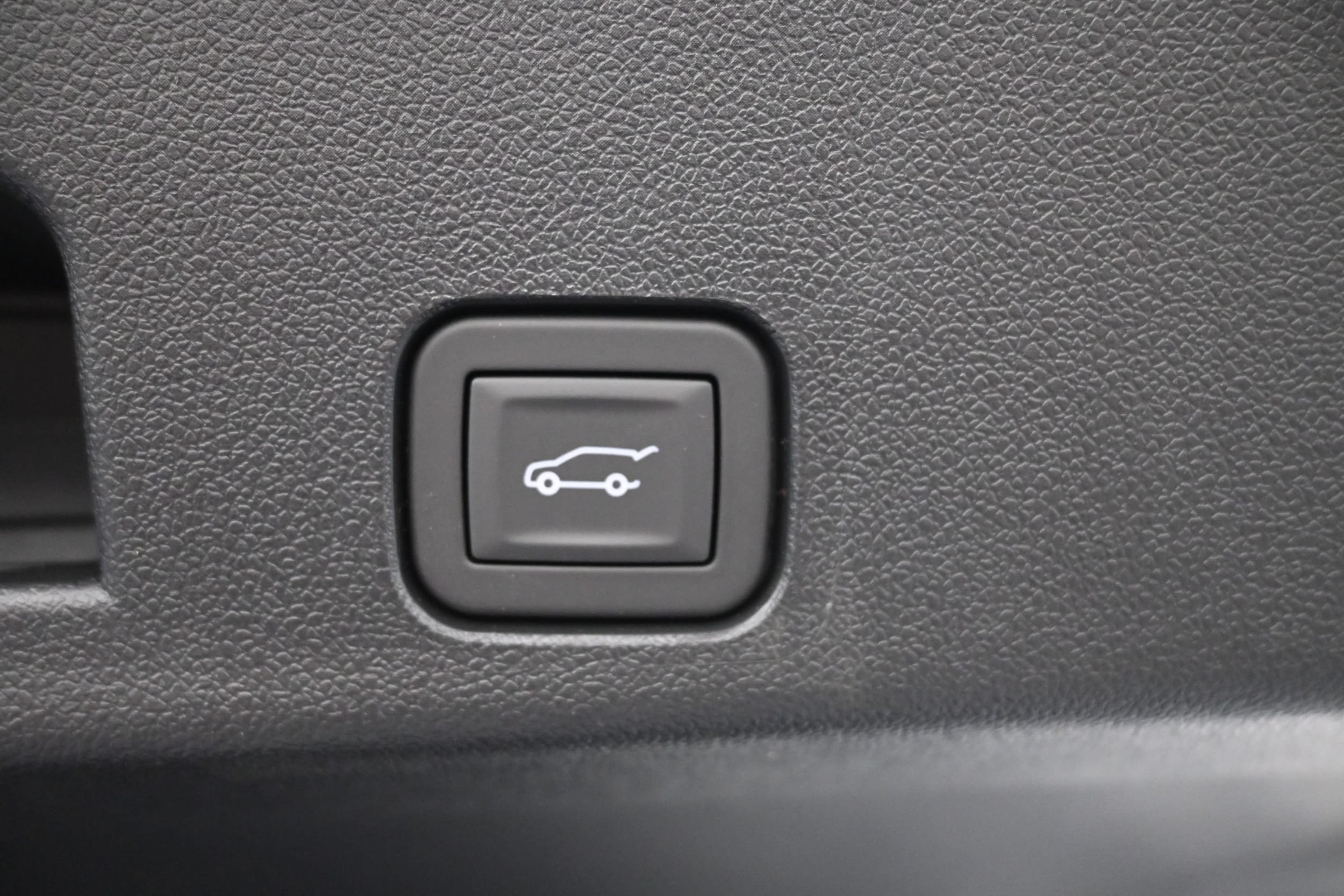 2027 Chevrolet Traverse LT - Photo 54