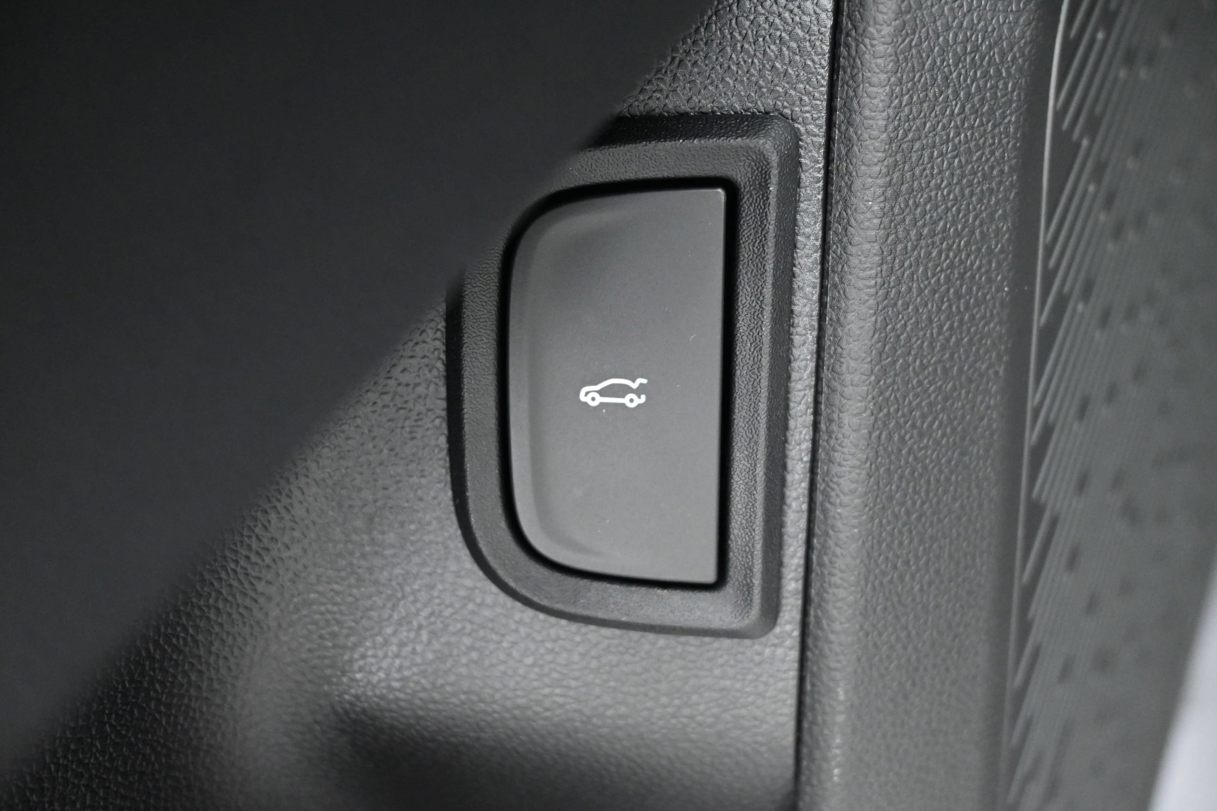 2026 Chevrolet Equinox LT - Photo 25