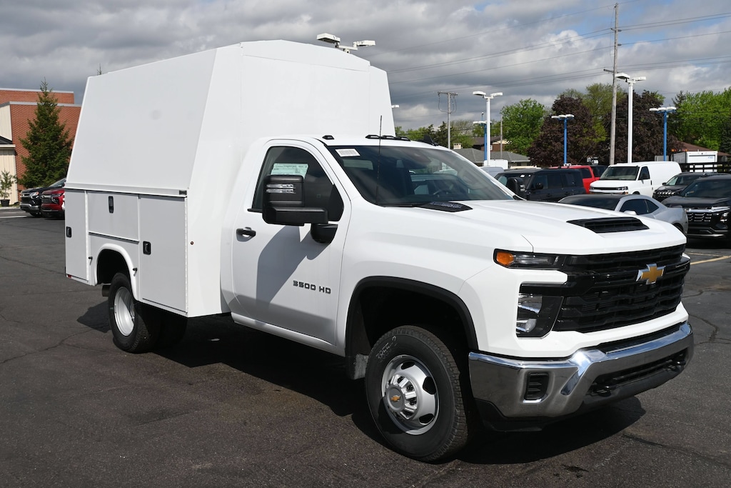 New 2026 Chevrolet Silverado 3500 HD Chassis Cab Work Truck Truck