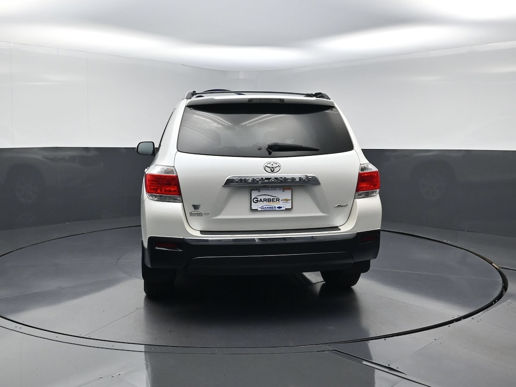 Used 2013 Toyota Highlander 4WD V6 SUV