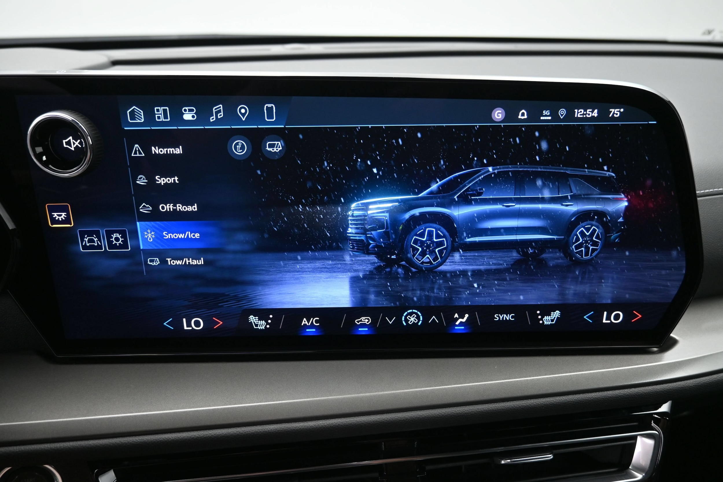 2026 Chevrolet Traverse LT - Photo 39