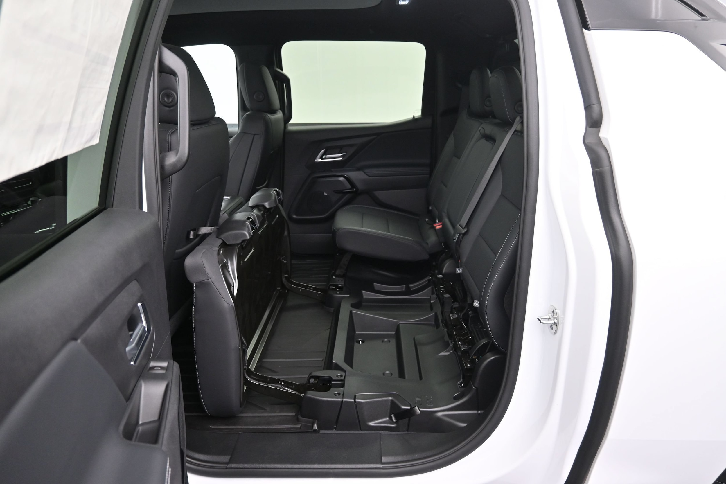 2026 Chevrolet Silverado EV LT - Photo 57