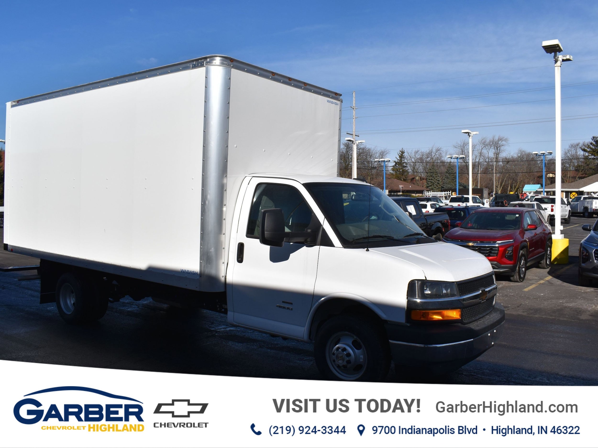 2024 Chevrolet Express Cutaway Base's photo