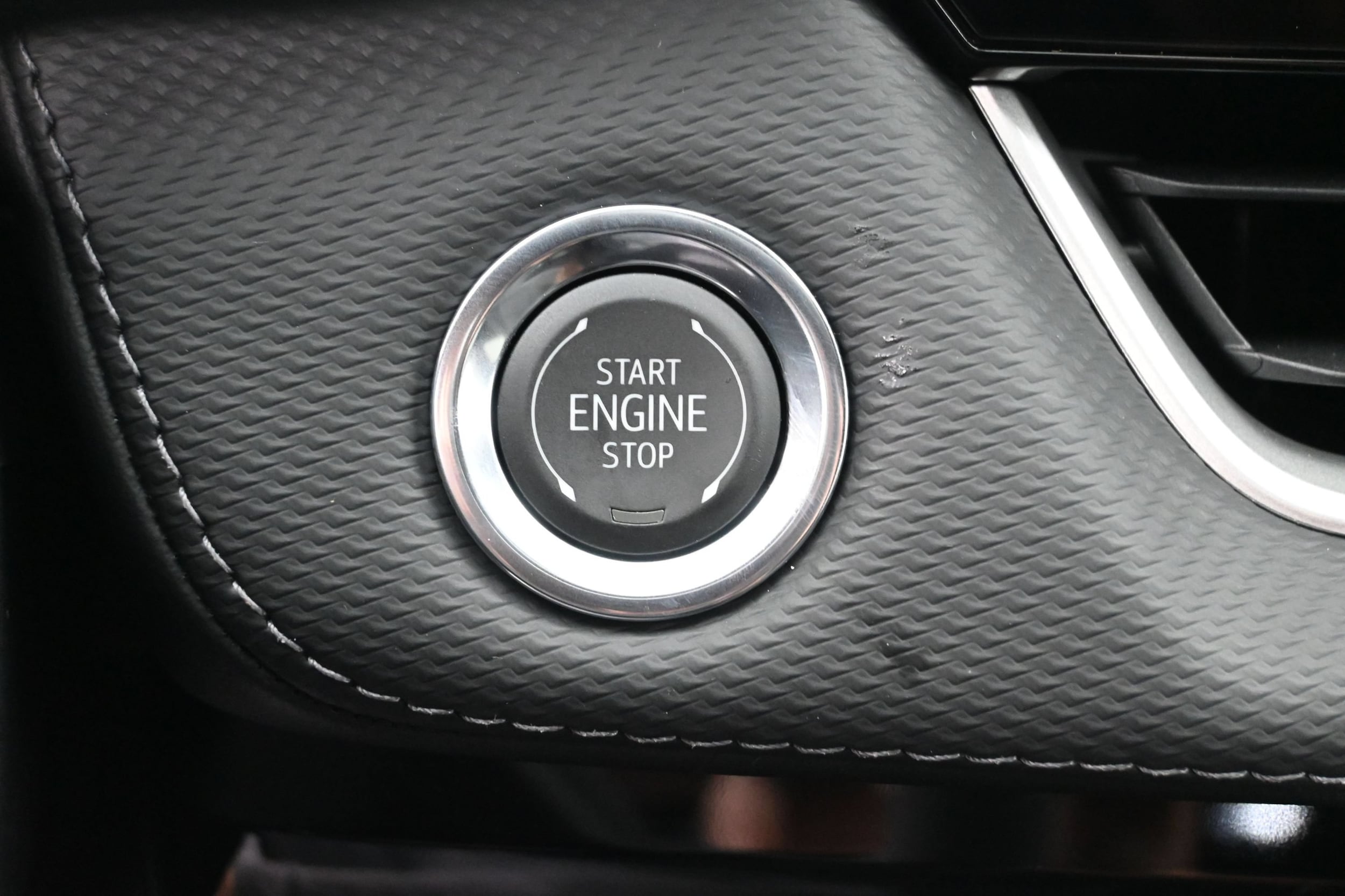 2027 Chevrolet Equinox LT - Photo 29