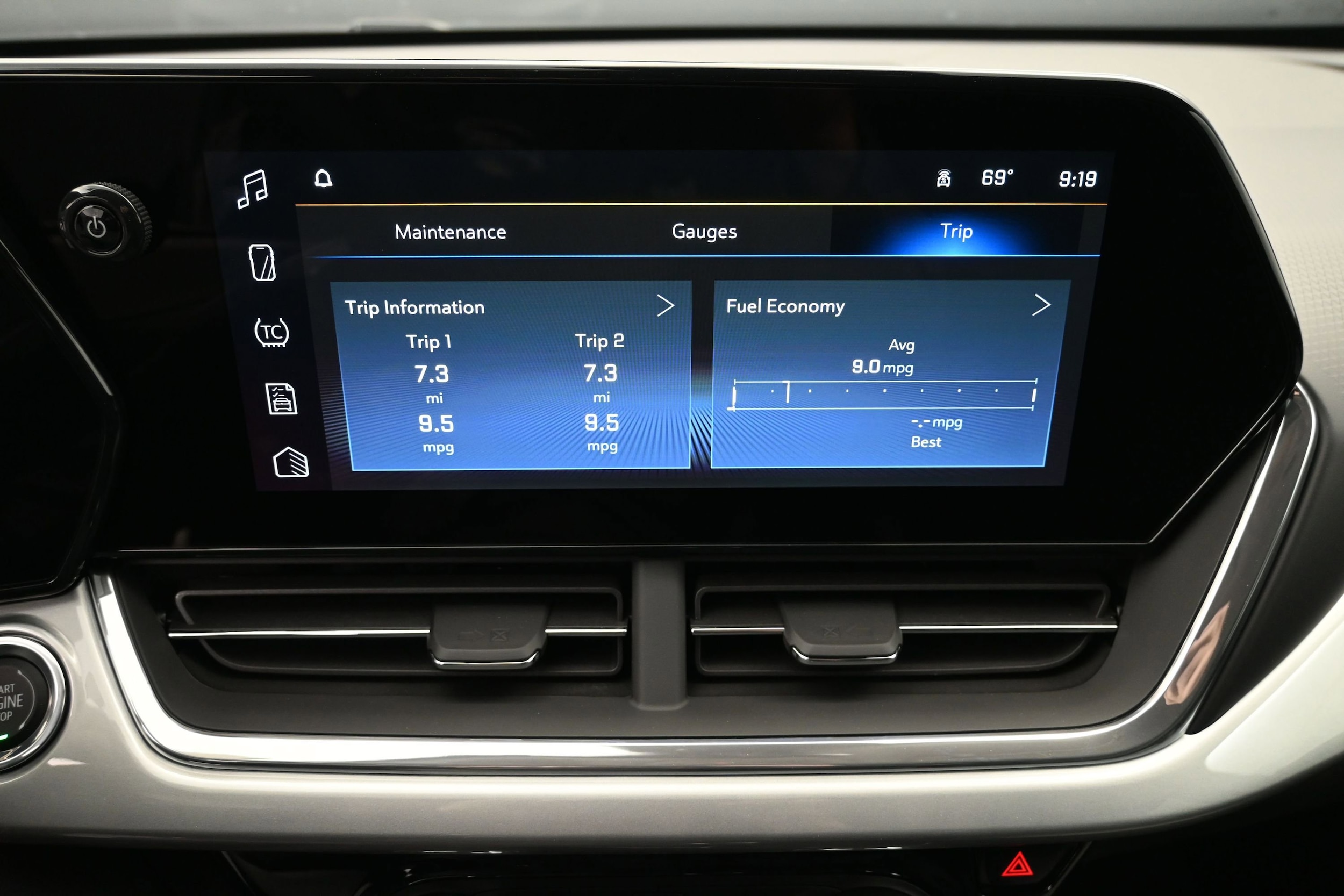 2026 Chevrolet Trax LT - Photo 33