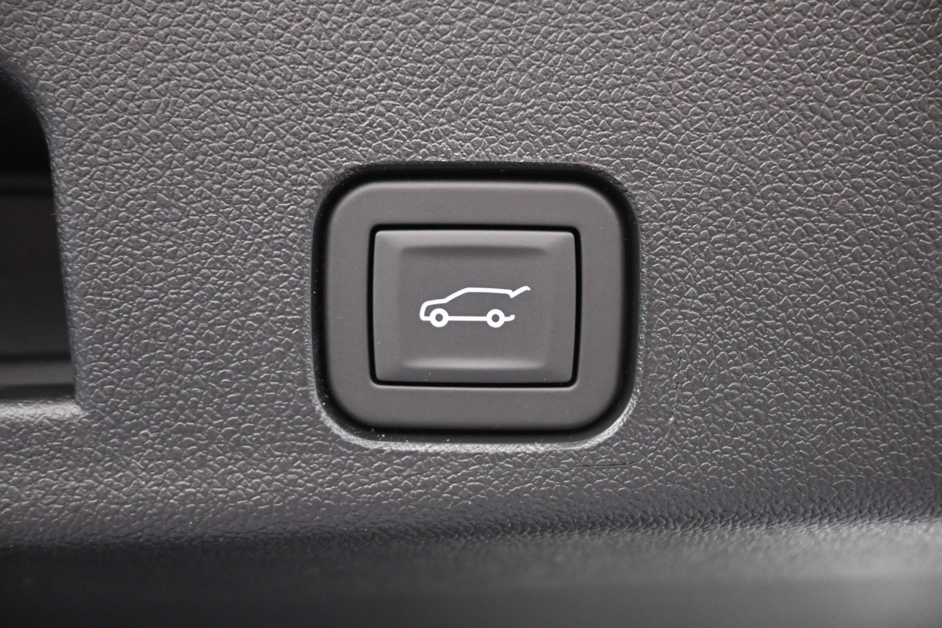 2027 Chevrolet Traverse LT - Photo 54
