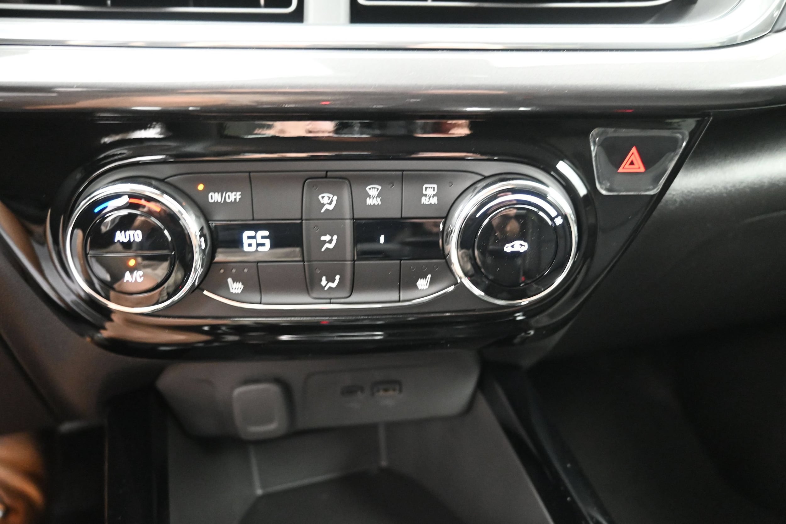 2026 Chevrolet Trax Activ - Photo 38