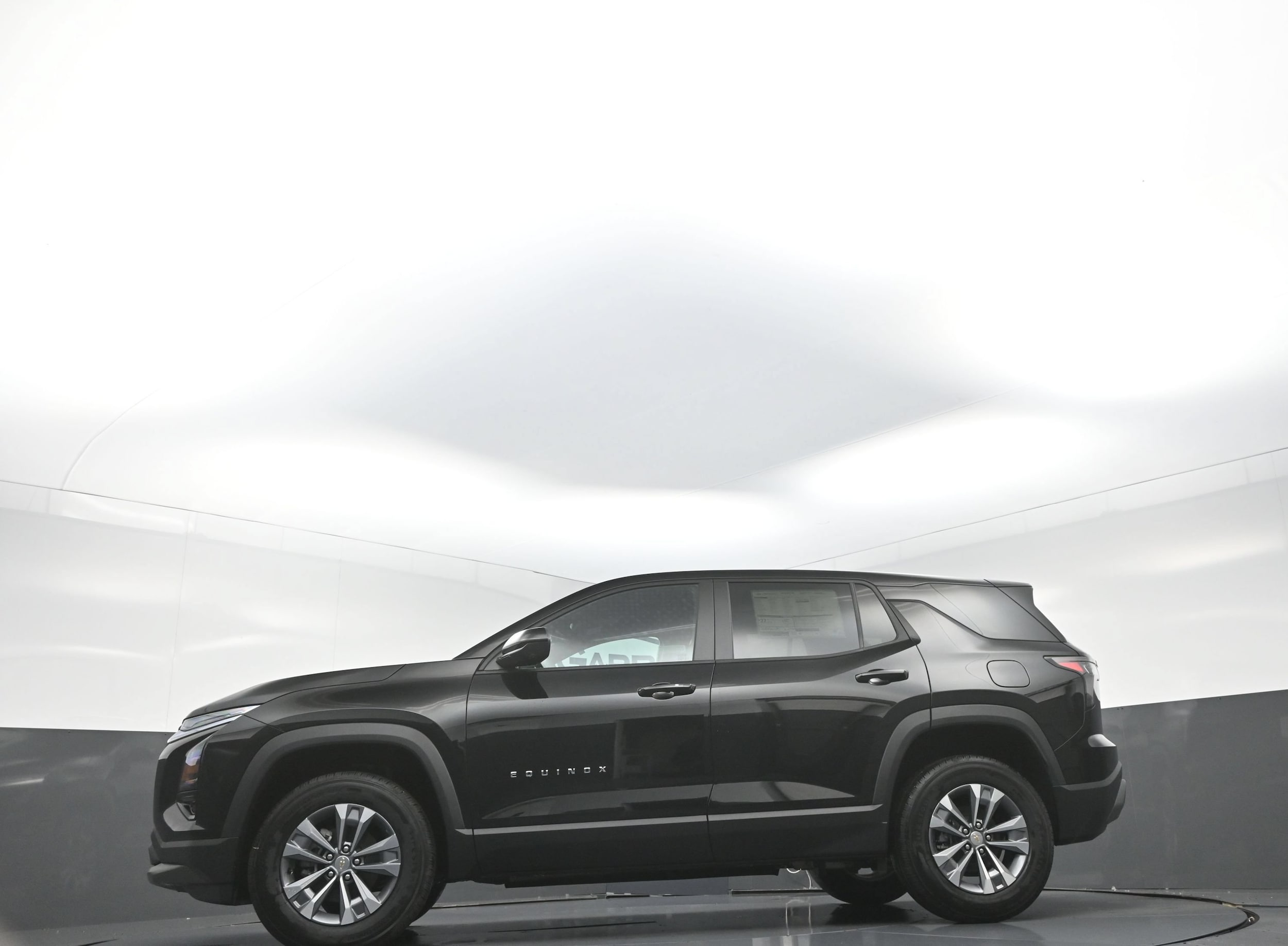 2026 Chevrolet Equinox LT - Photo 11