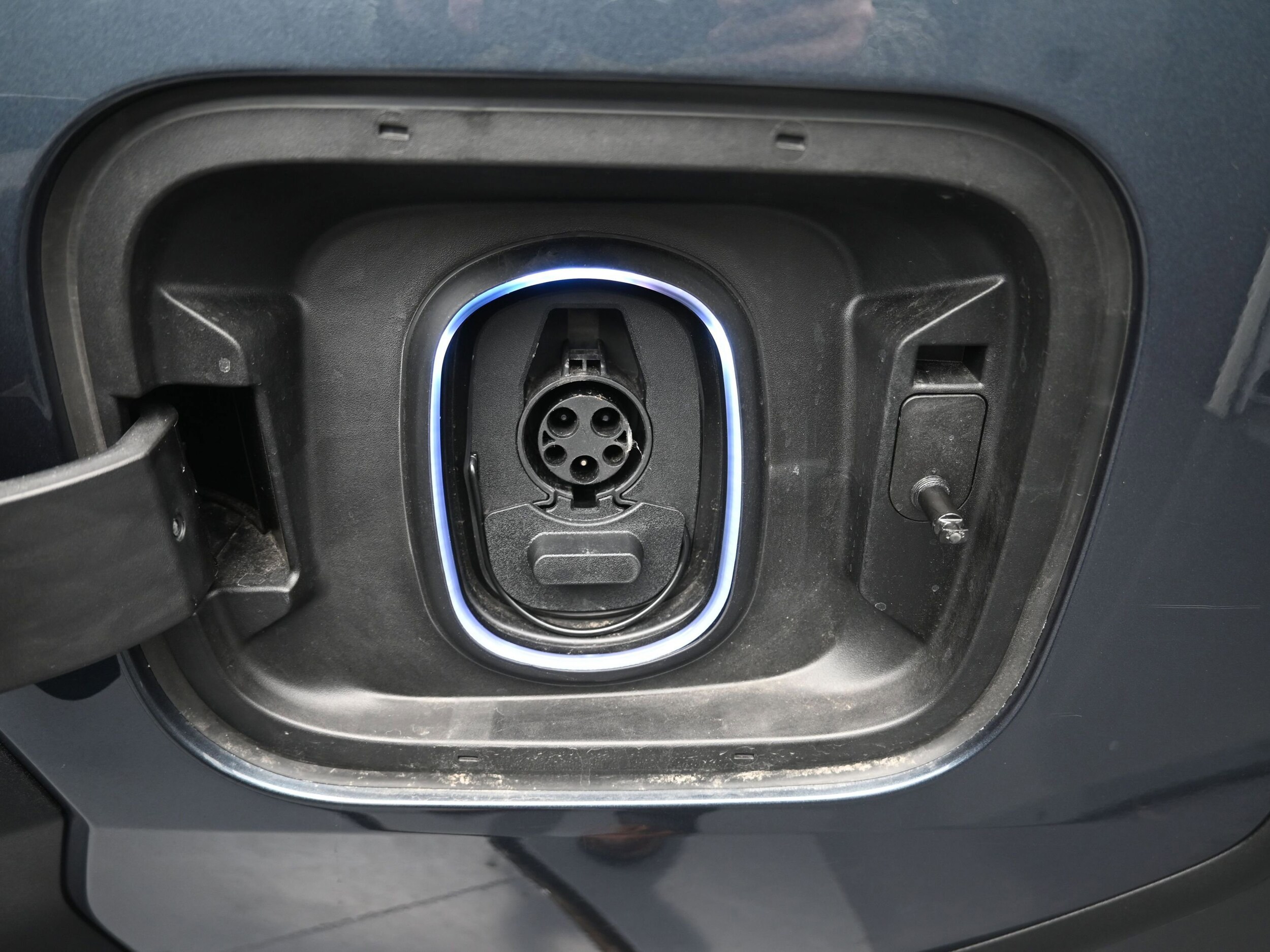 2026 Chevrolet Silverado EV LT - Photo 67