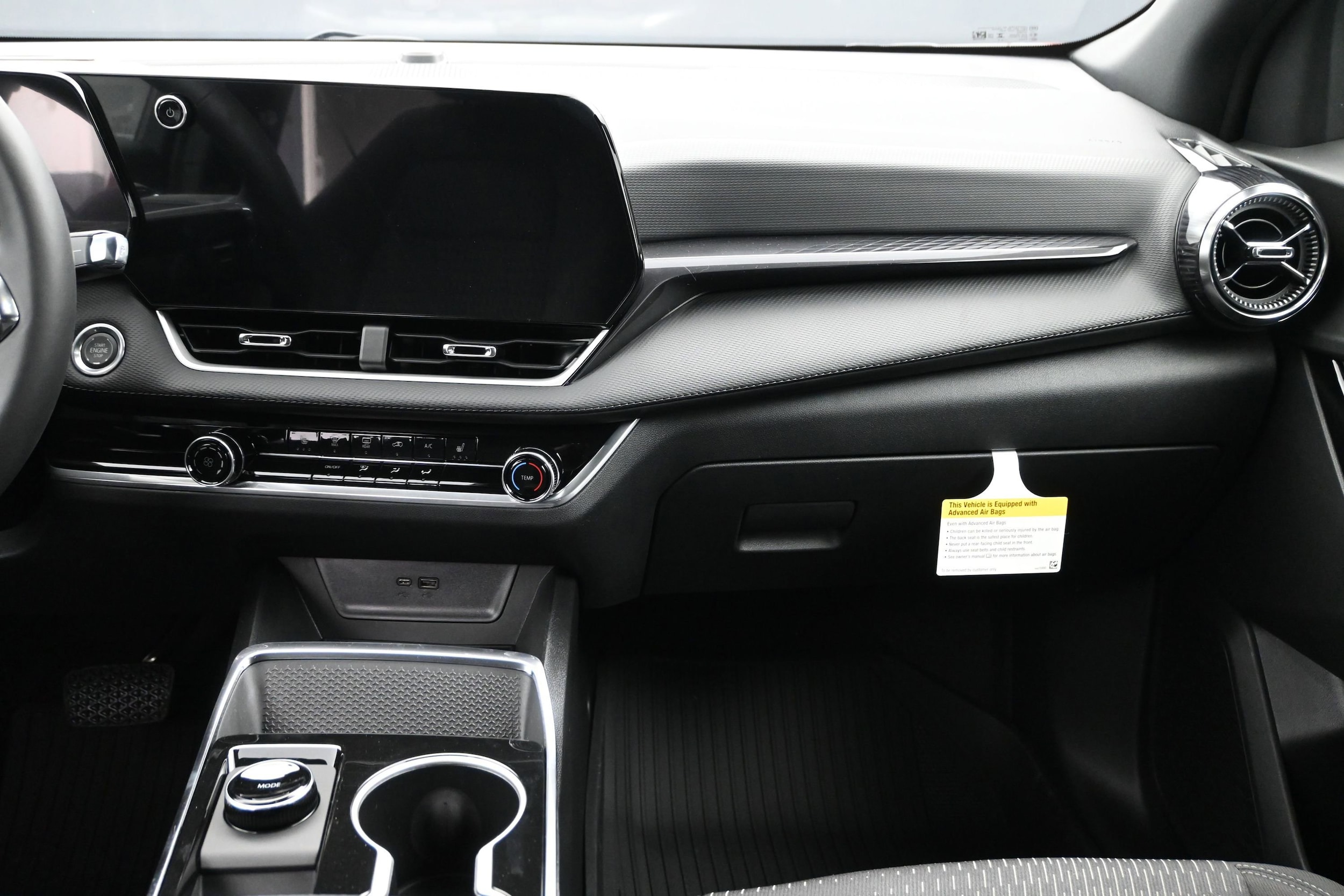2026 Chevrolet Equinox LT - Photo 18