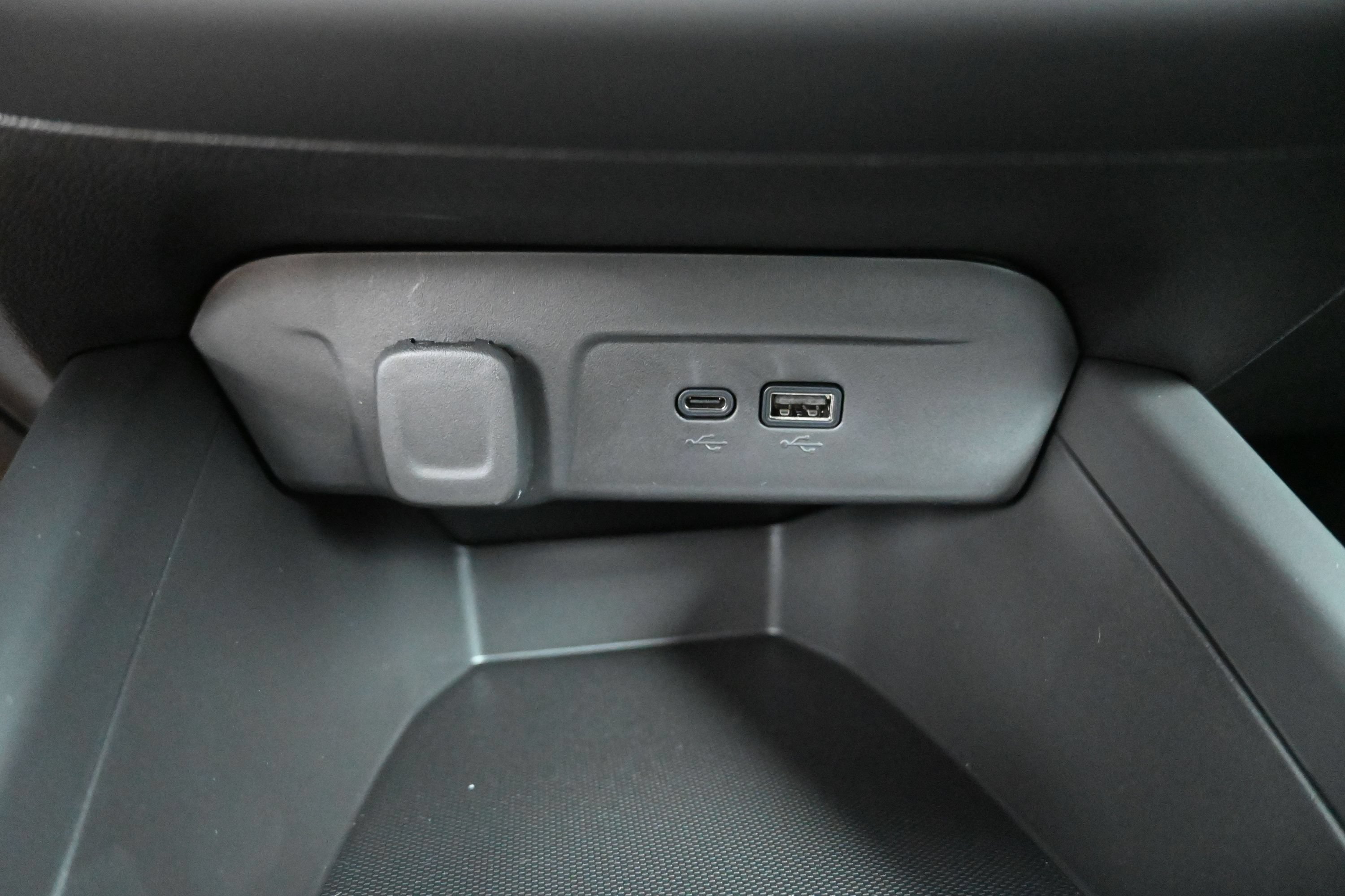 2026 Chevrolet Trax RS - Photo 35