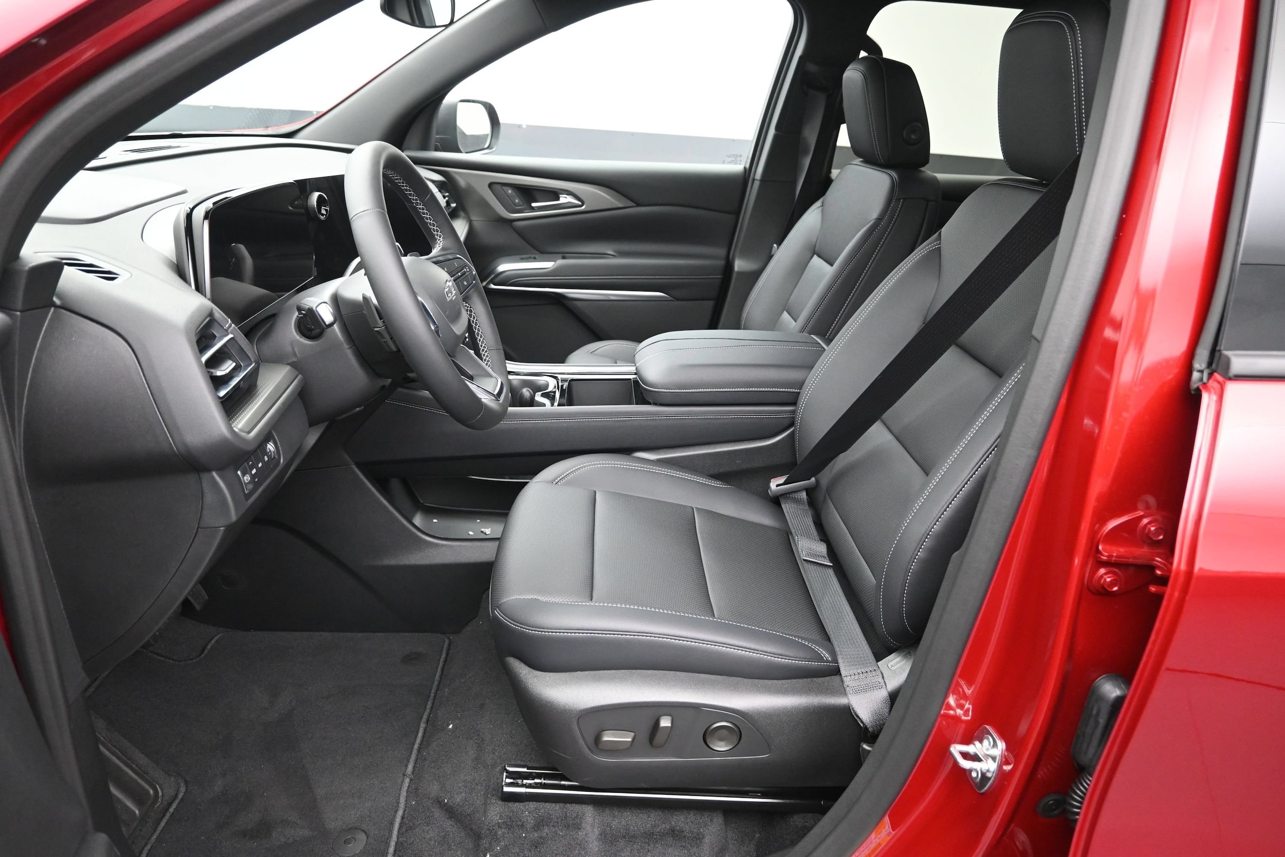 2026 Chevrolet Traverse LT - Photo 20