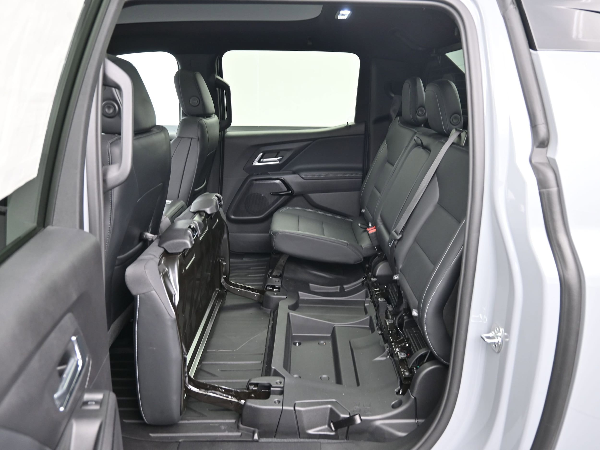 2026 Chevrolet Silverado EV LT - Photo 58