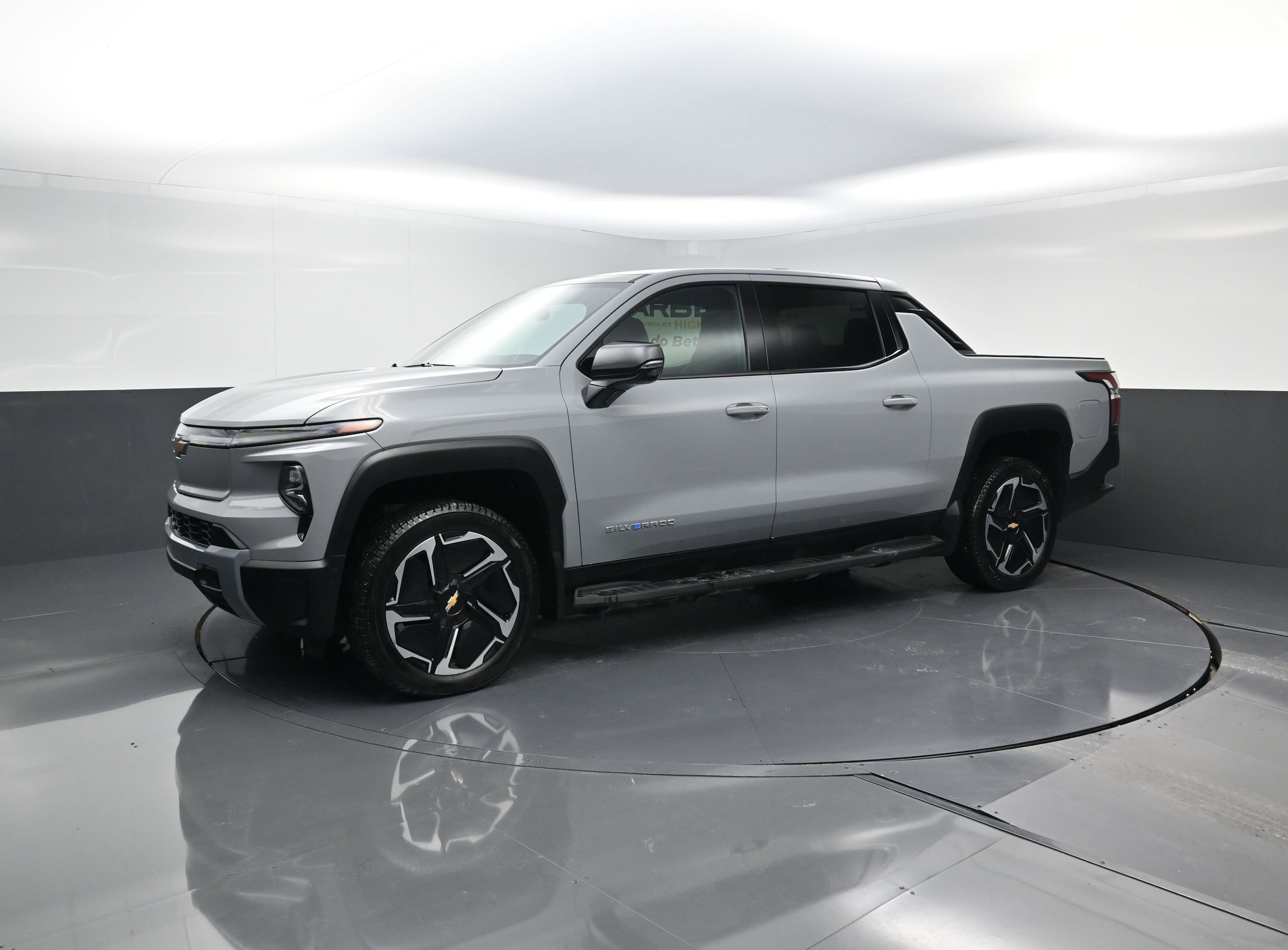 2026 Chevrolet Silverado EV LT - Photo 6