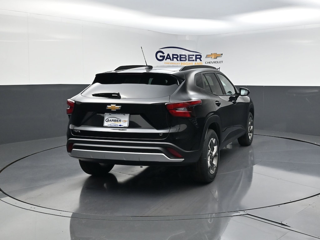 New 2026 Chevrolet Trax LT SUV