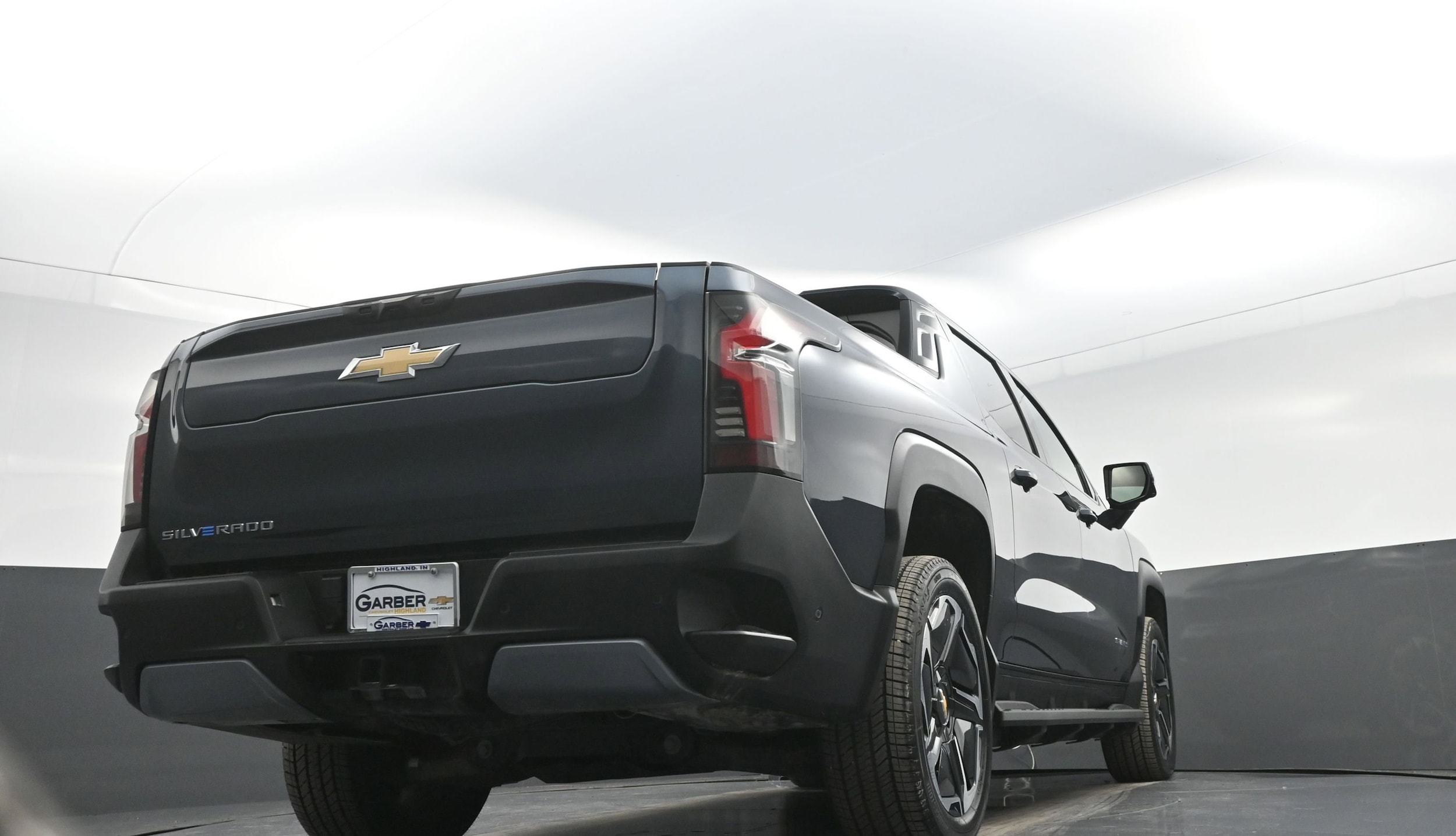 2026 Chevrolet Silverado EV LT - Photo 12