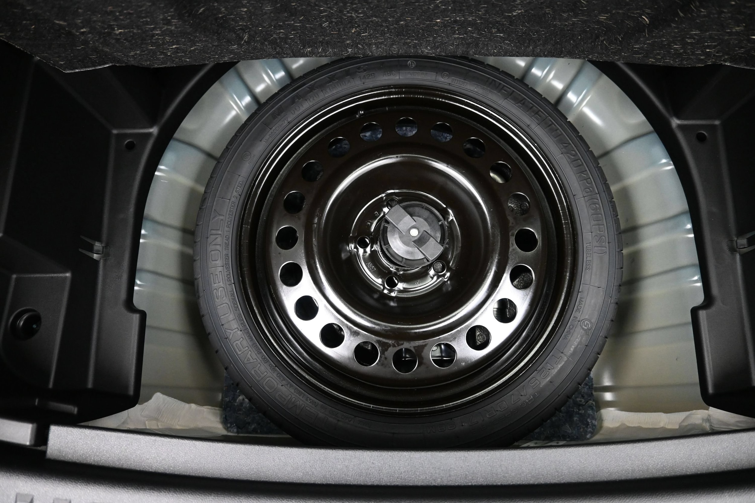 2027 Chevrolet Equinox LT - Photo 49