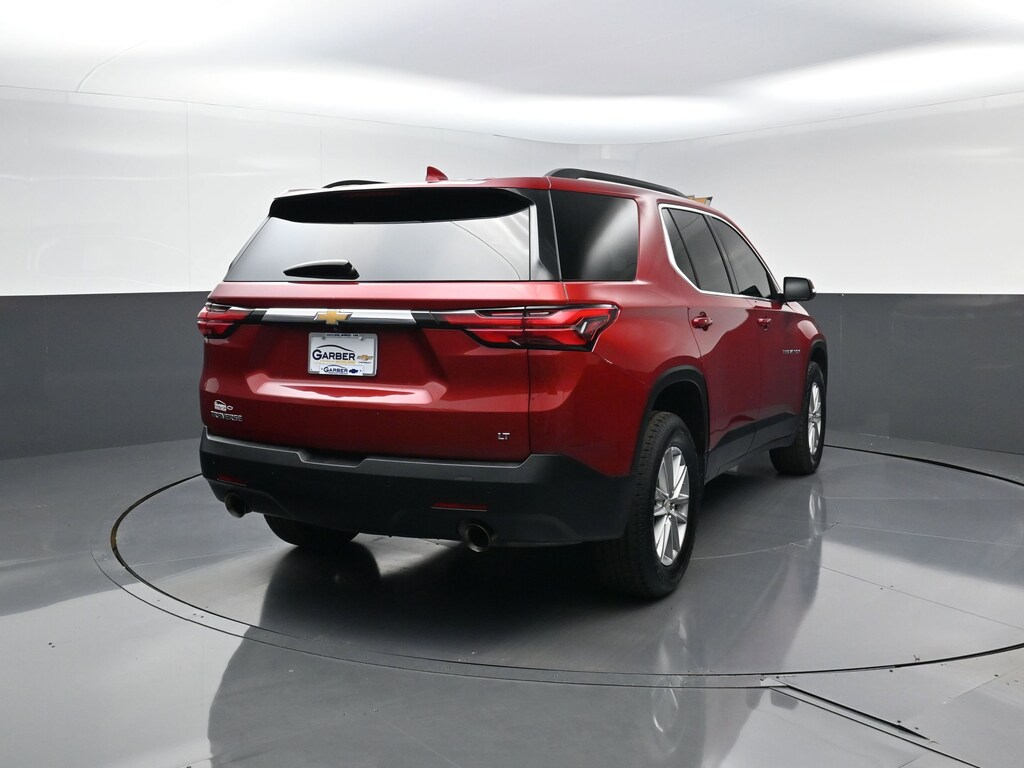 Used 2022 Chevrolet Traverse LT Cloth w/1LT SUV