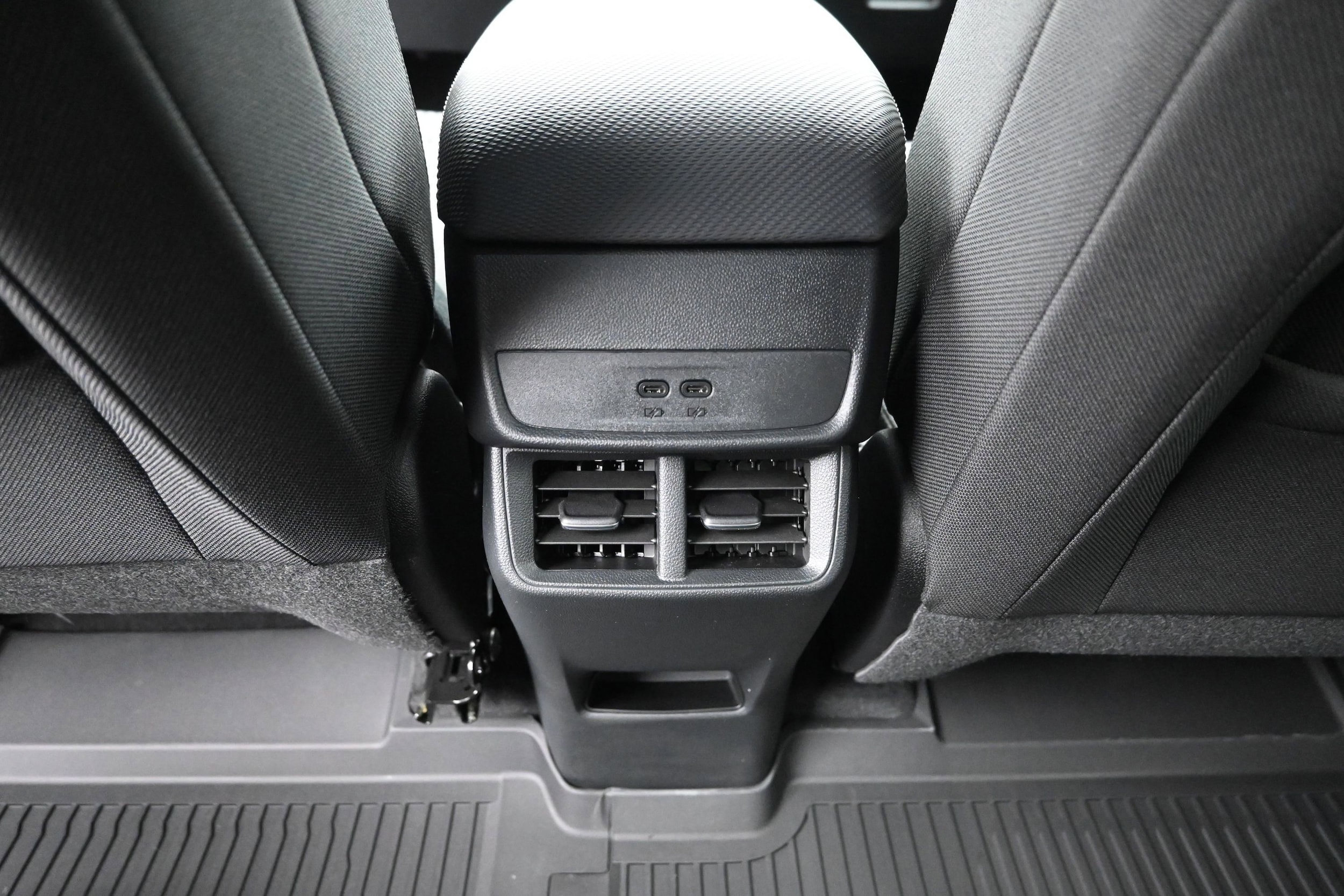 2026 Chevrolet Equinox LT - Photo 46