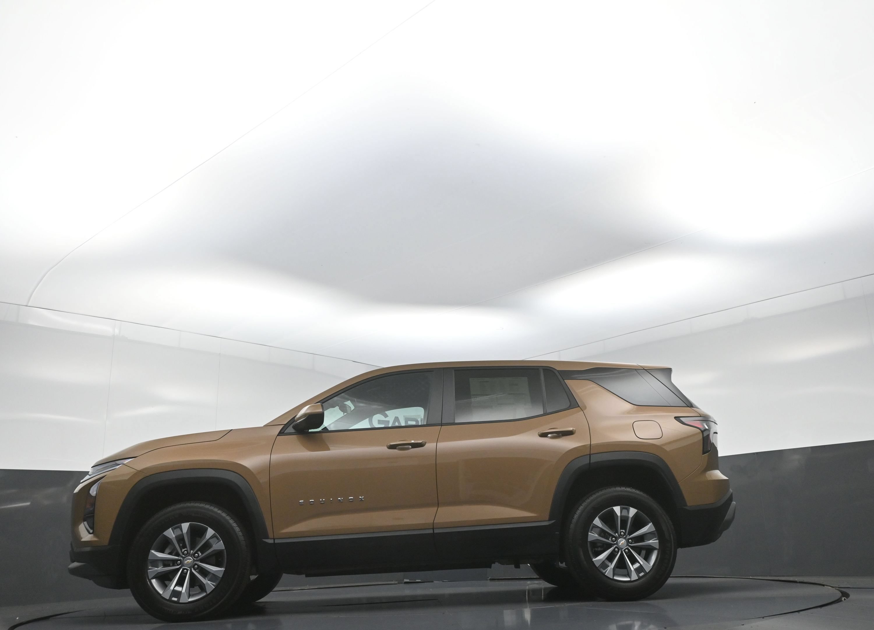 2027 Chevrolet Equinox LT - Photo 11