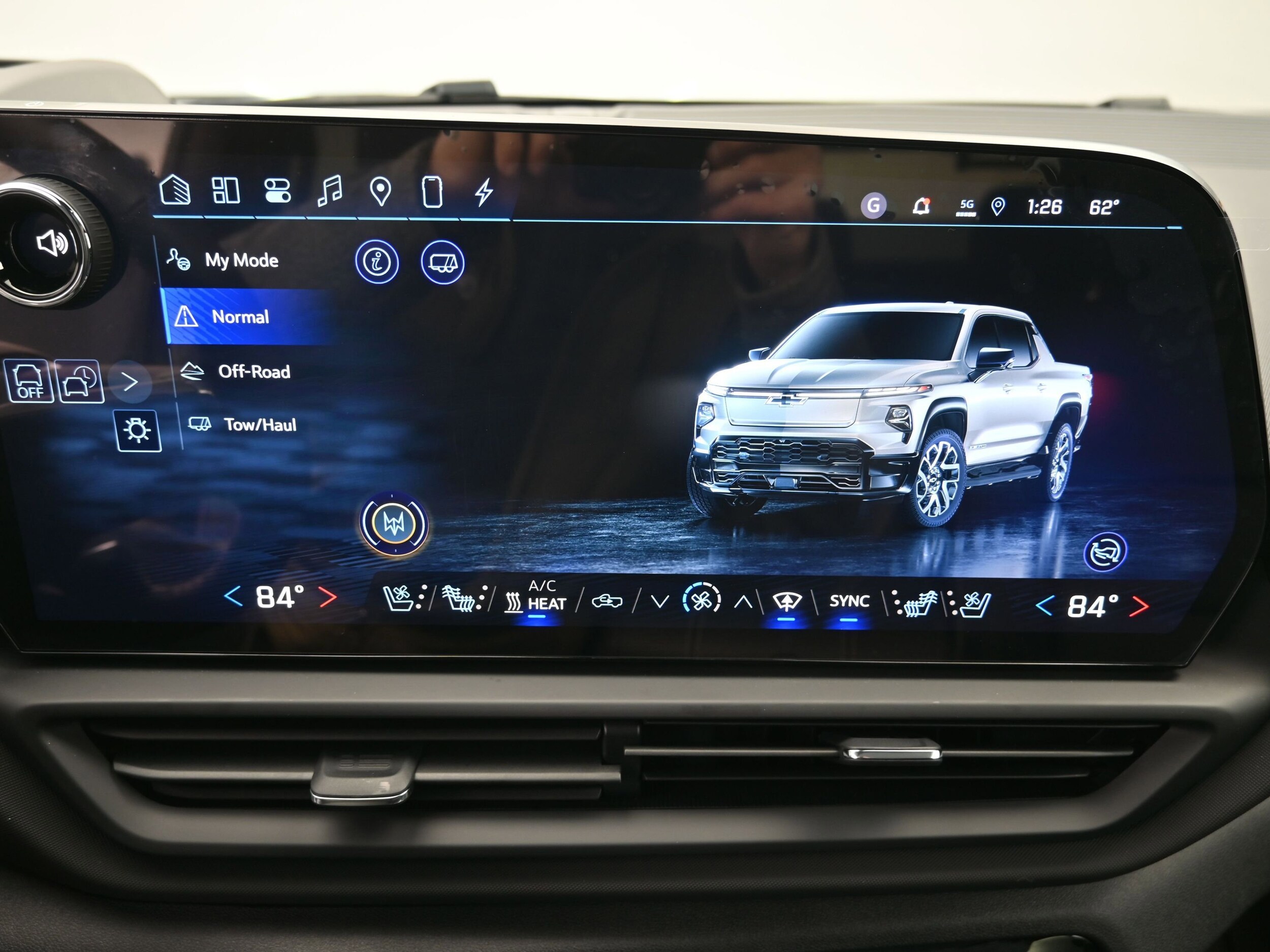 2026 Chevrolet Silverado EV LT - Photo 47