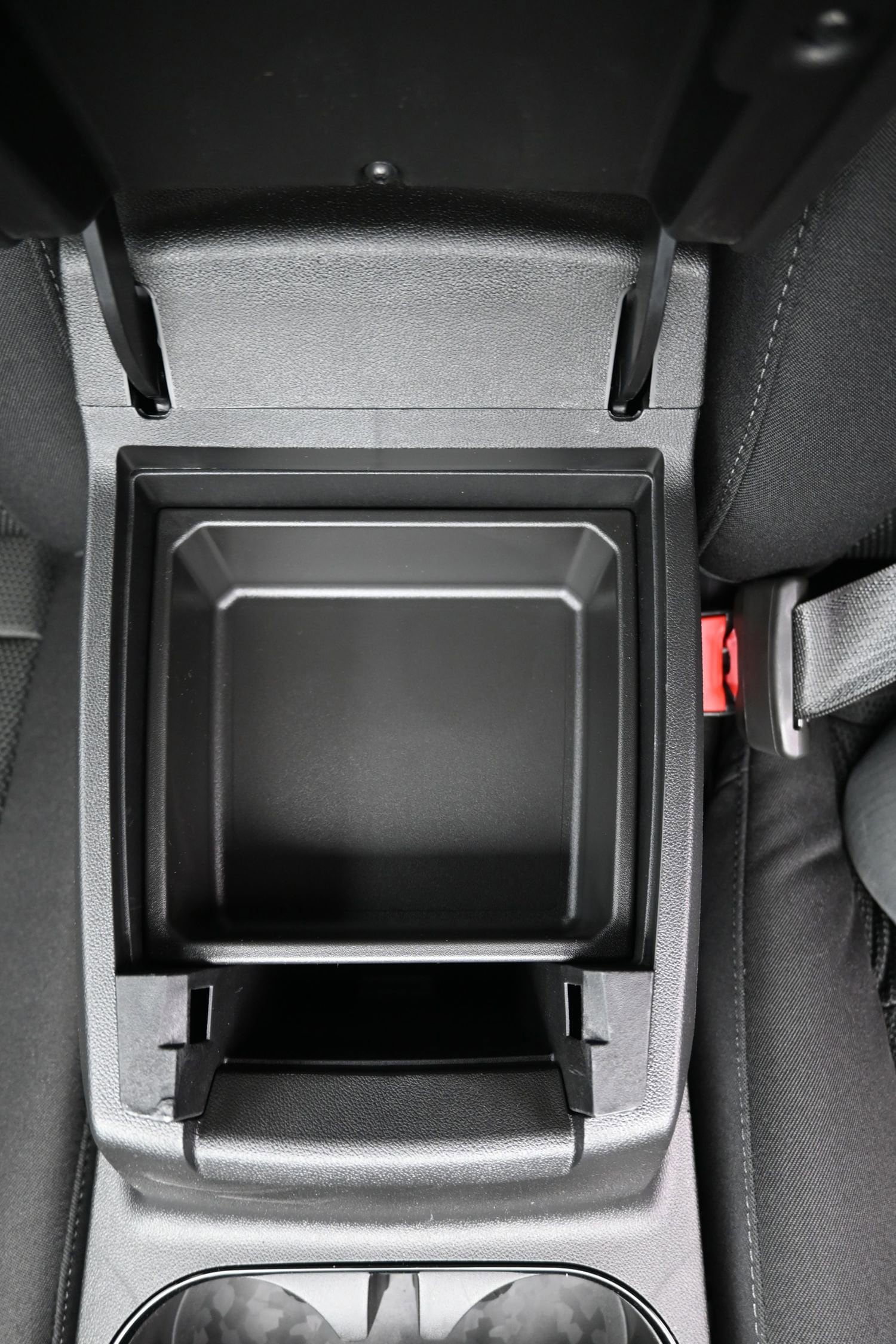 2026 Chevrolet Colorado LT - Photo 40