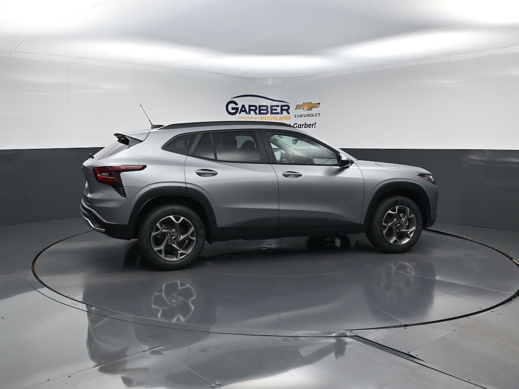 New 2026 Chevrolet Trax LT SUV