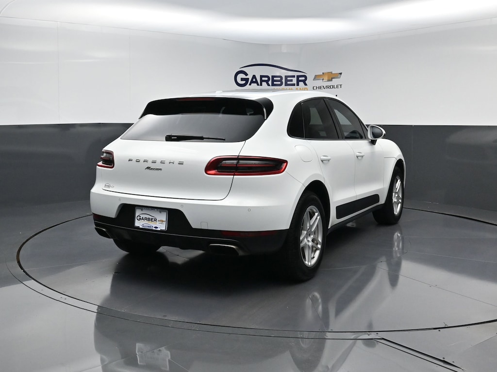 Used 2017 Porsche Macan Base SUV
