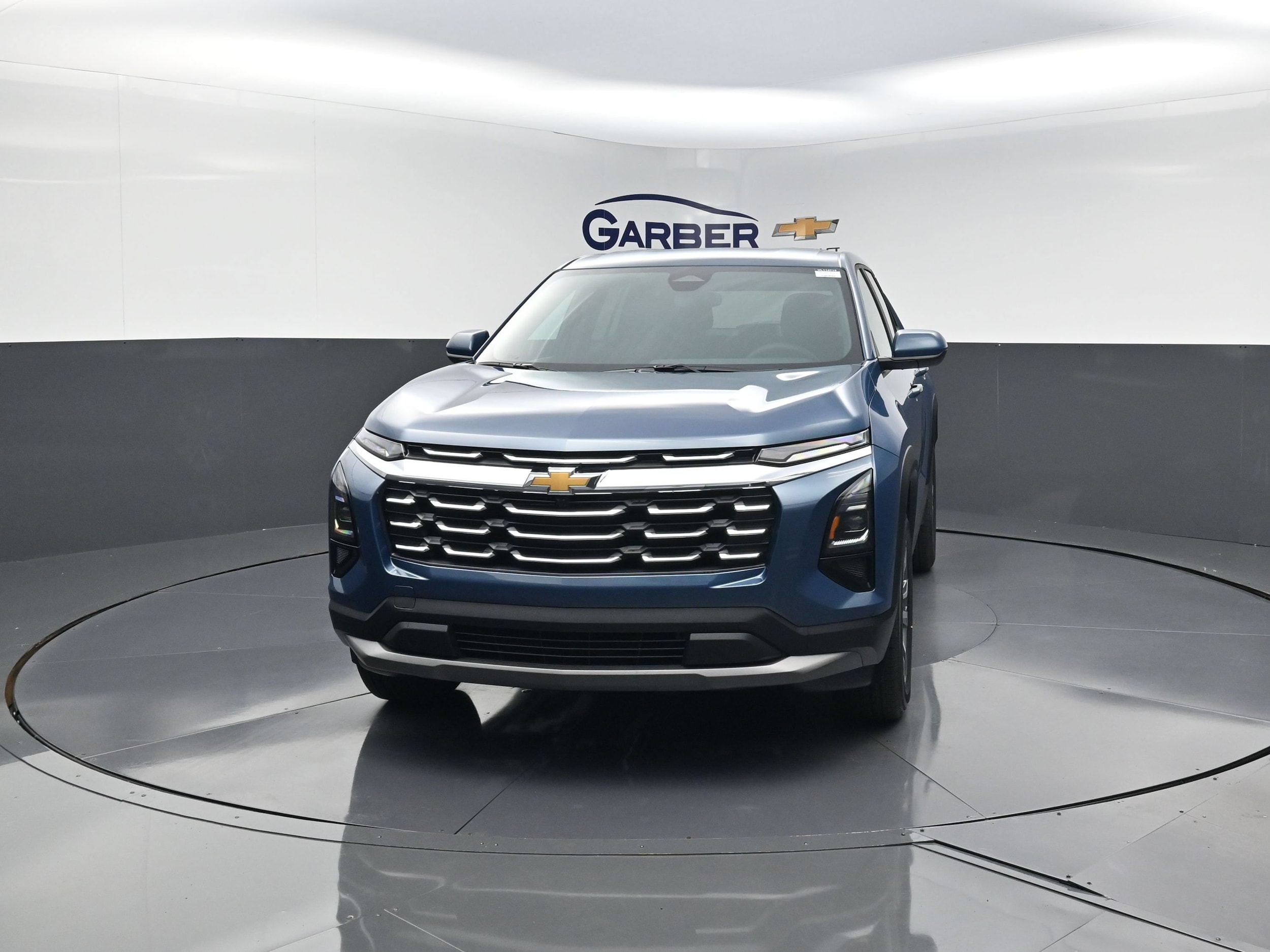 2027 Chevrolet Equinox LT - Photo 7