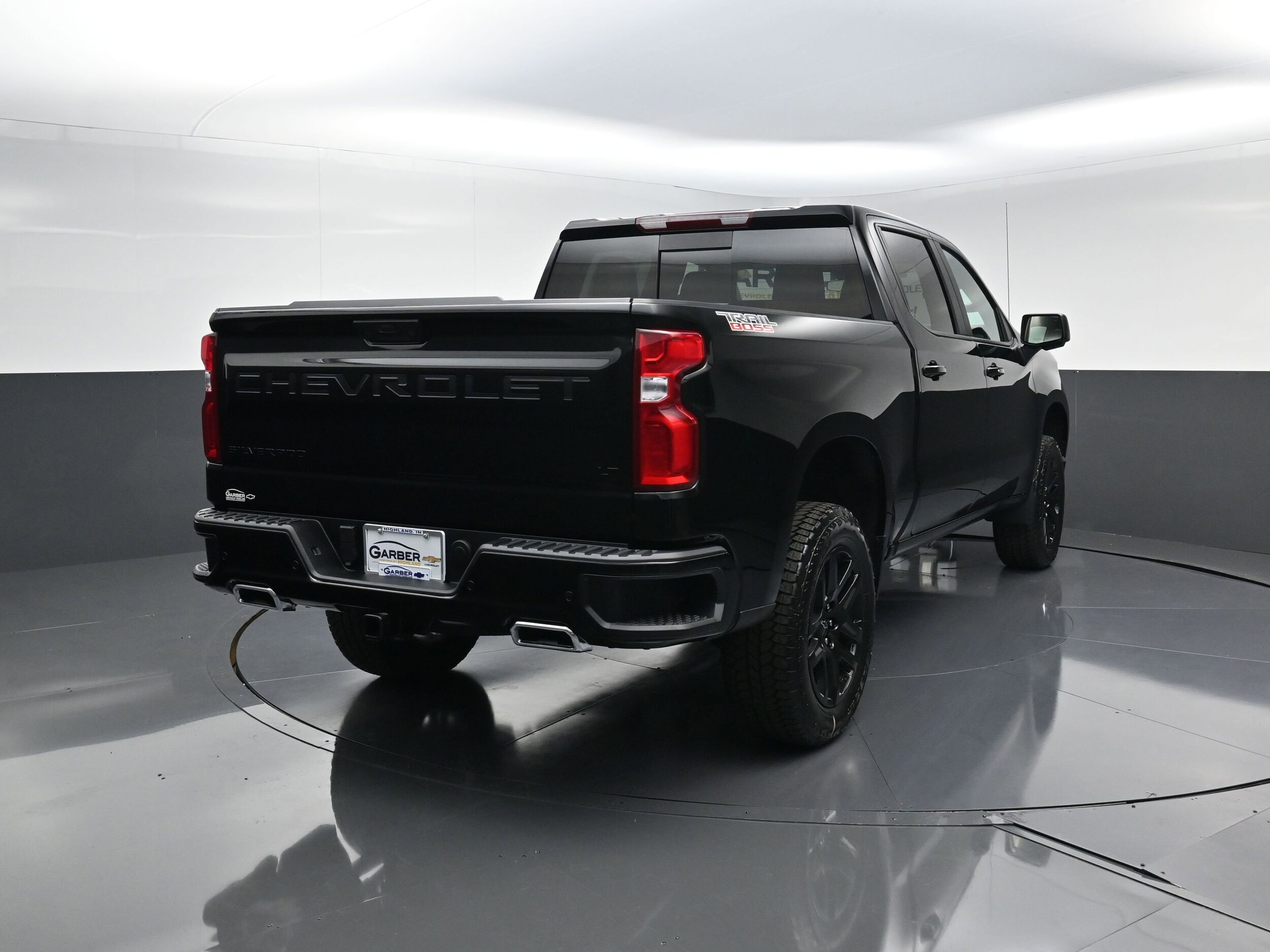 2026 Chevrolet Silverado 1500 LT Trail Boss photo 3