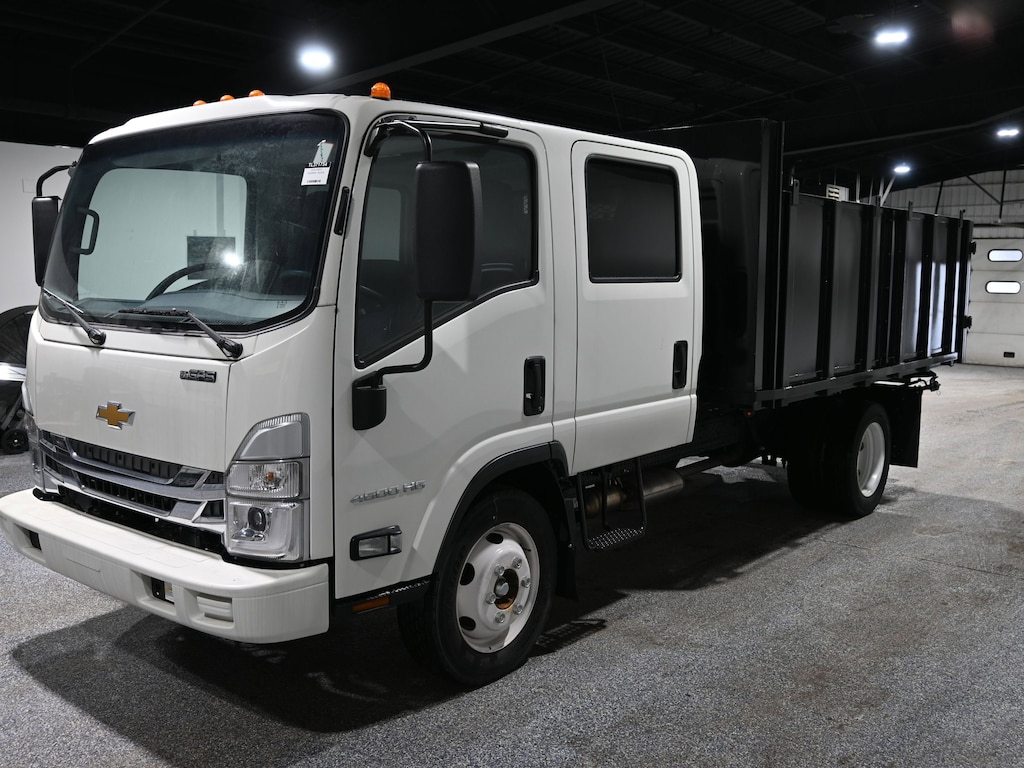 New 2025 Chevrolet Low Cab Forward 4500 1WT Truck