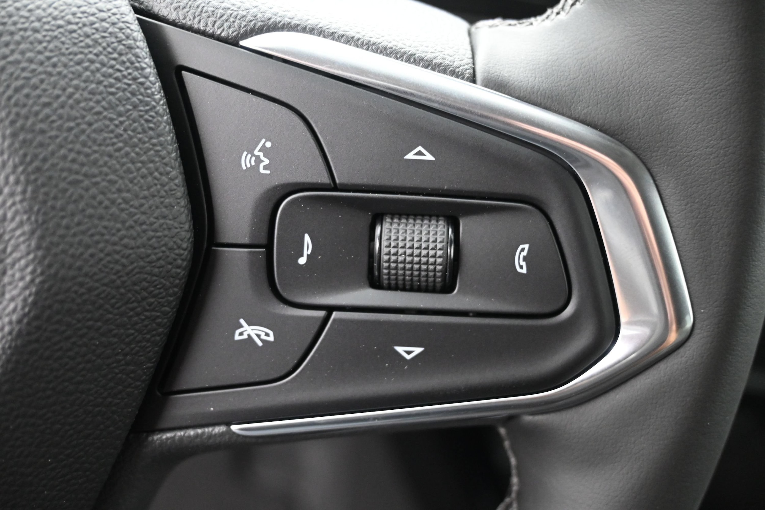 2026 Chevrolet Trax Activ - Photo 28