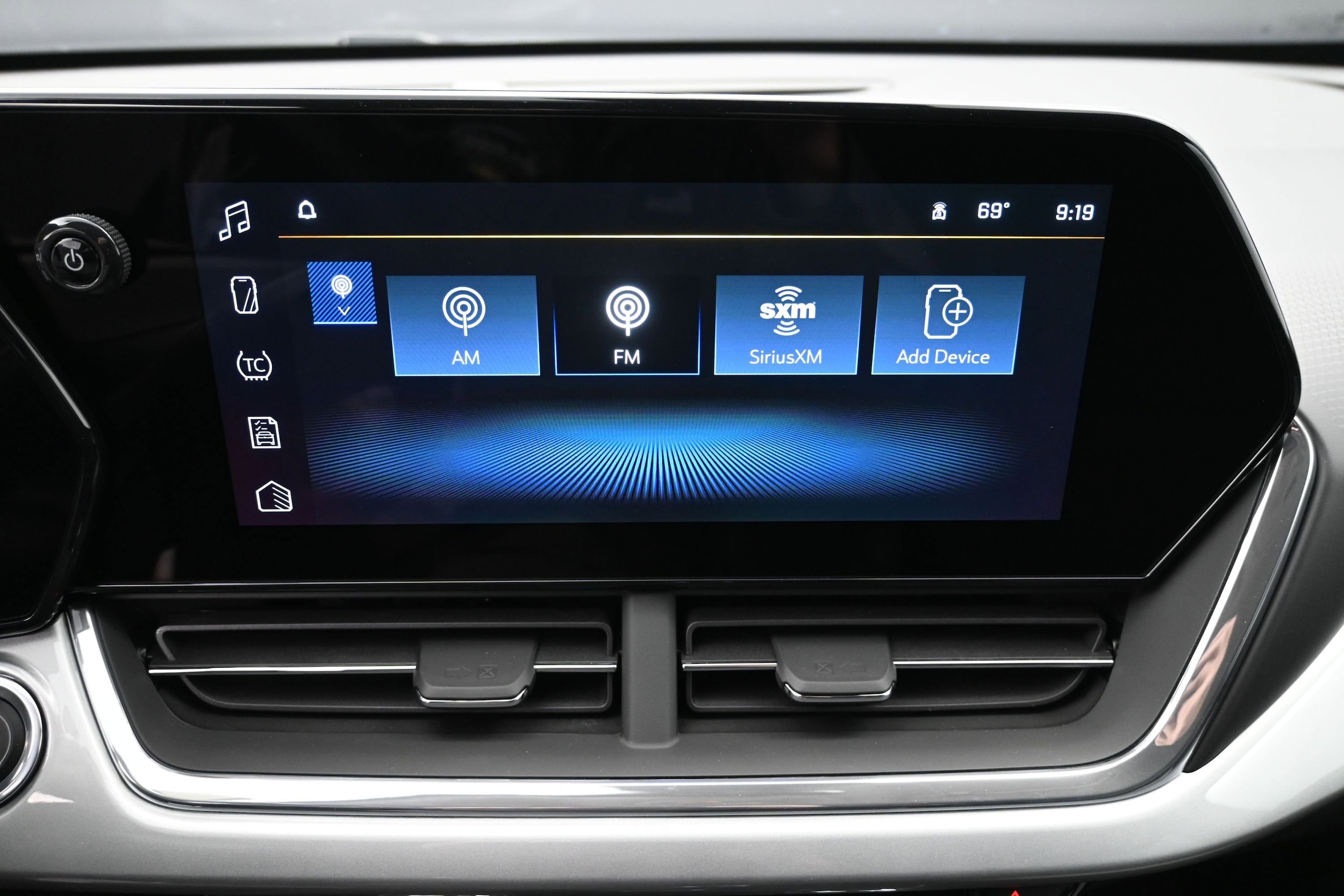 2026 Chevrolet Trax LT - Photo 31