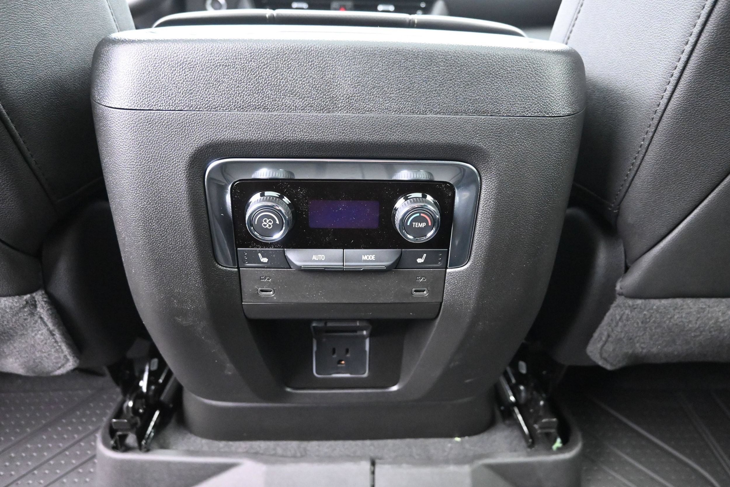 2026 Chevrolet Tahoe Premier - Photo 62