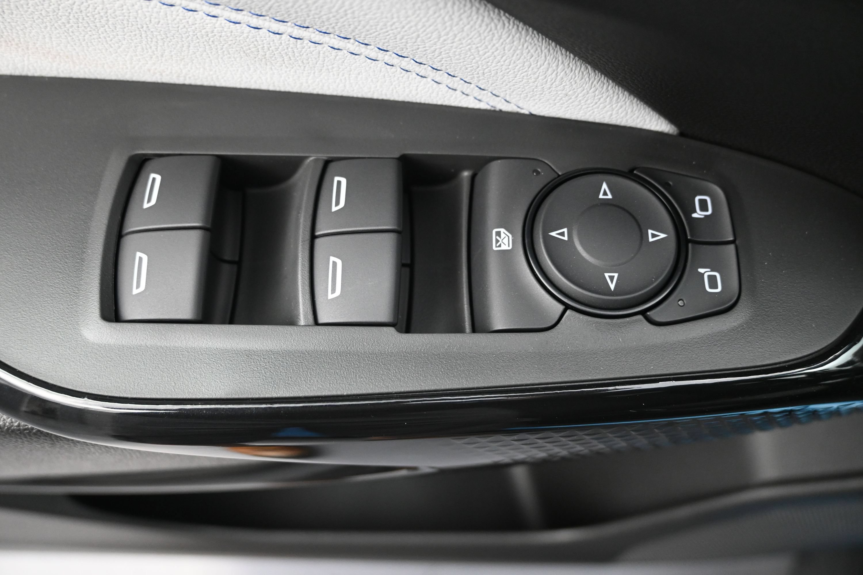 2026 Chevrolet Trax LT - Photo 24