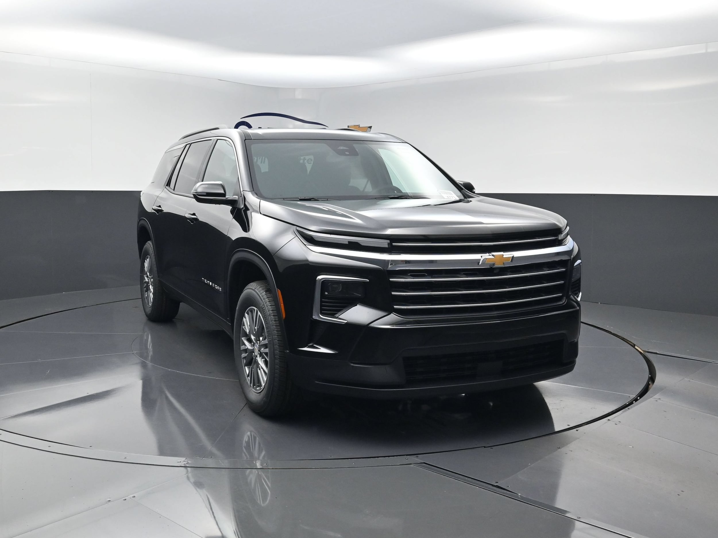 2026 Chevrolet Traverse LT - Photo 8