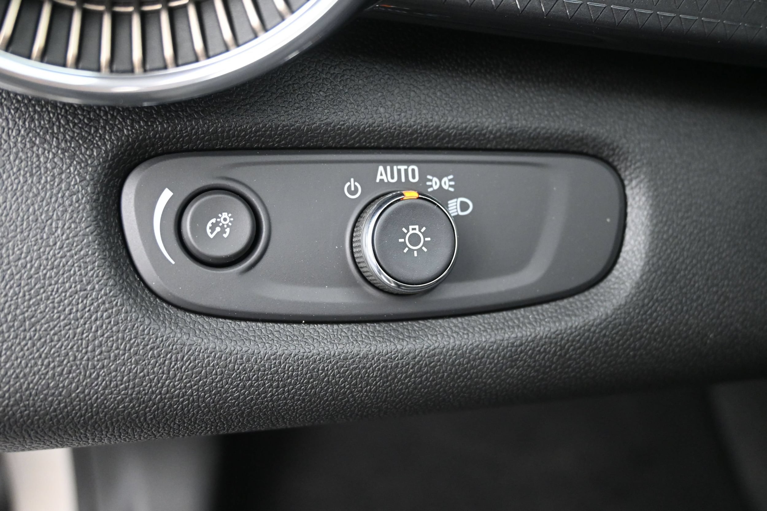 2026 Chevrolet Trax Activ - Photo 25