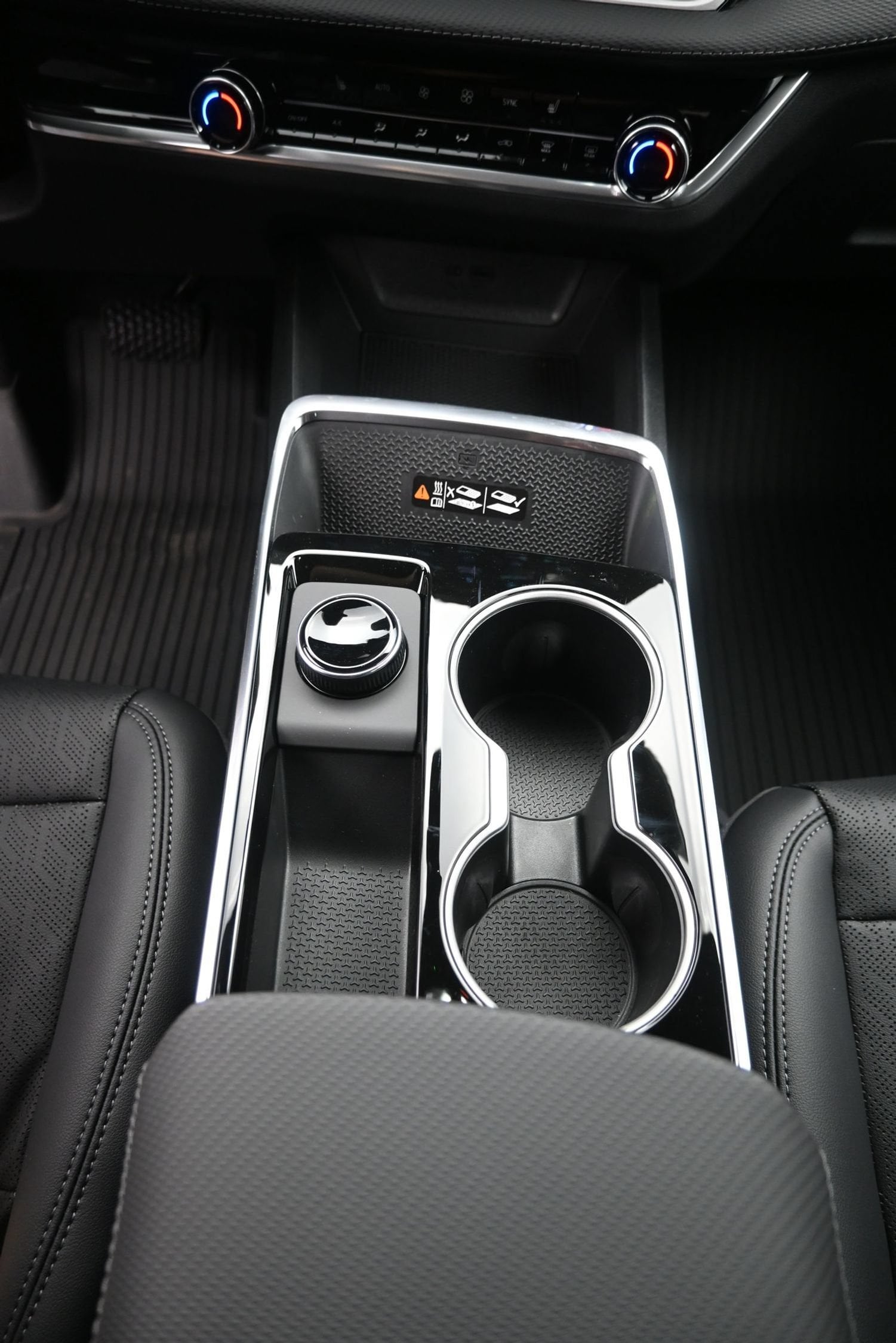 2027 Chevrolet Equinox LT - Photo 43