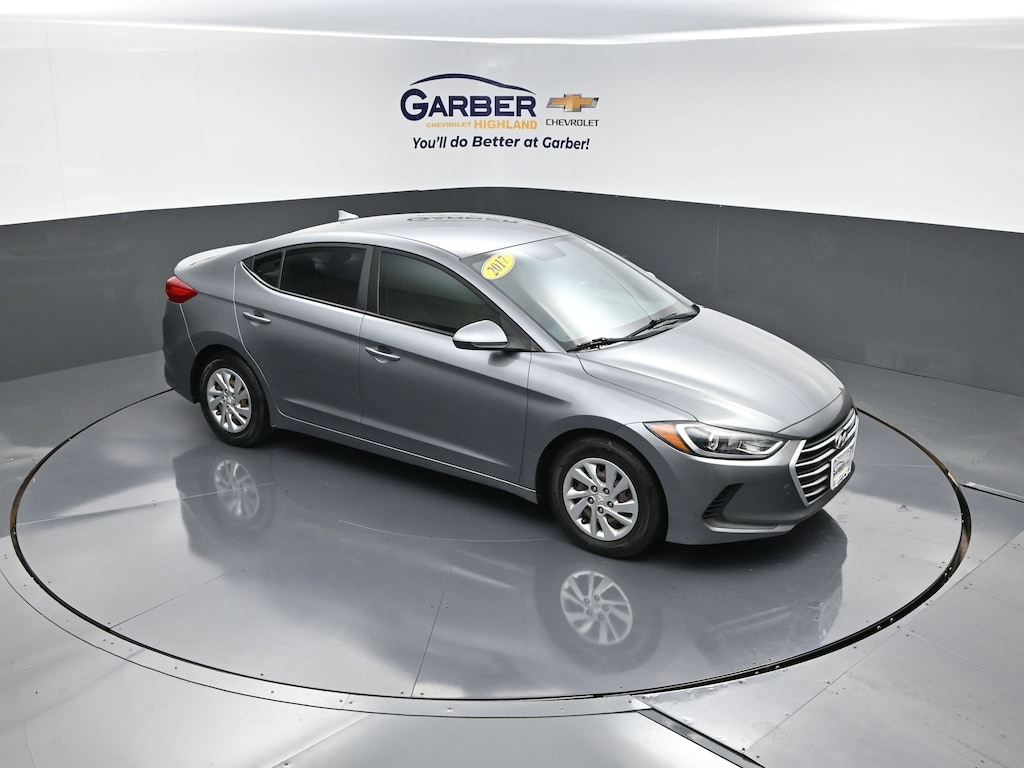 Used 2017 Hyundai Elantra SE Sedan